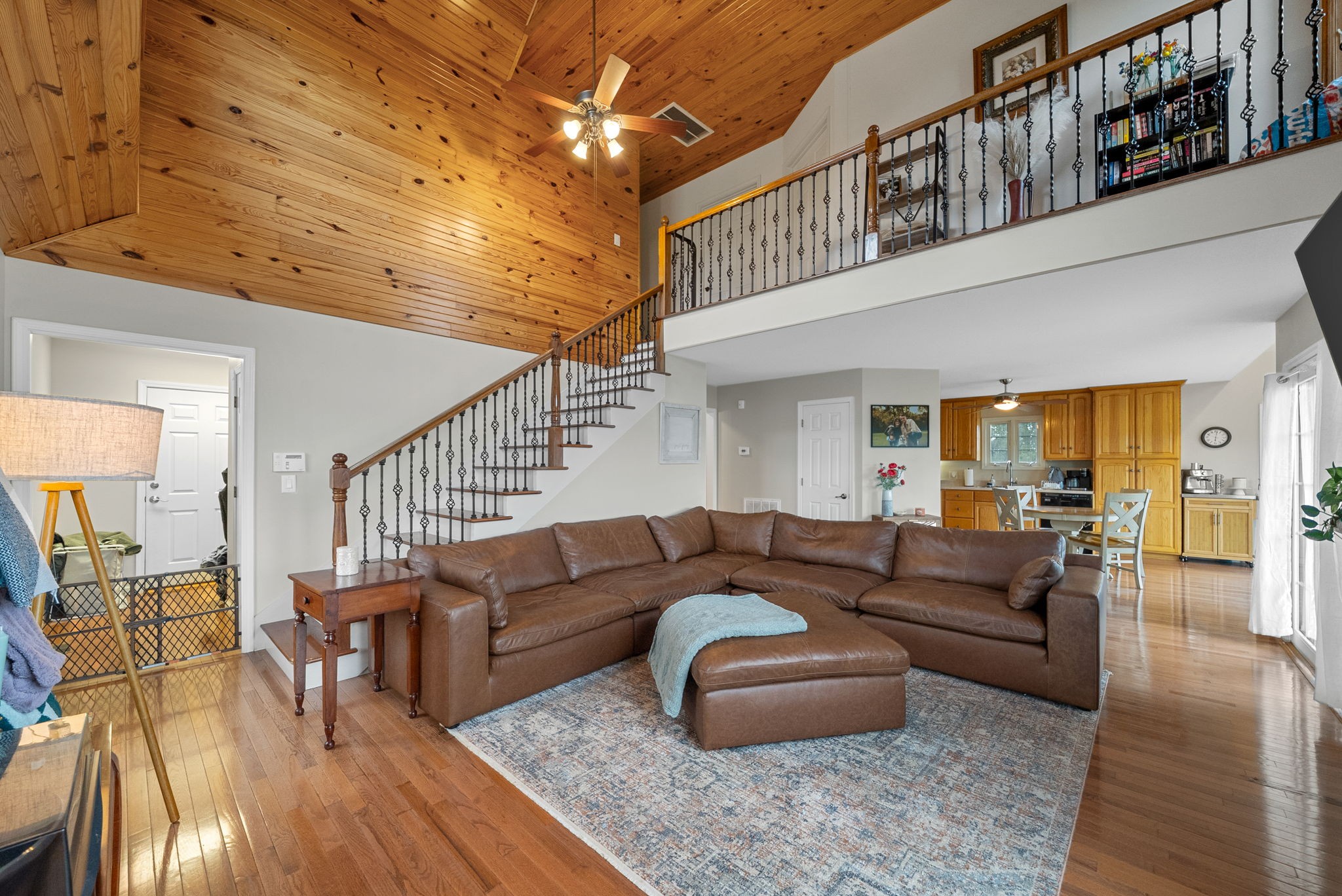 Clarksville, Tennessee, 37040, United States, 4 Bedrooms Bedrooms, ,4 BathroomsBathrooms,Residential,For Sale,1981354