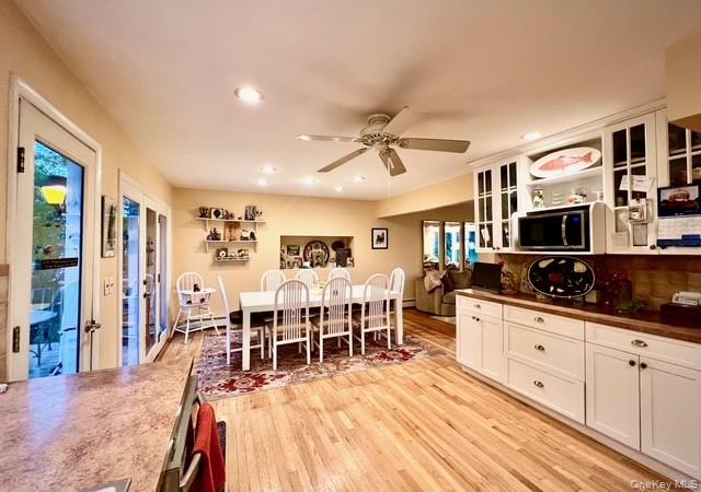 Selden, New York, 11784, United States, 3 Bedrooms Bedrooms, ,1 BathroomBathrooms,Residential,For Sale,1971333