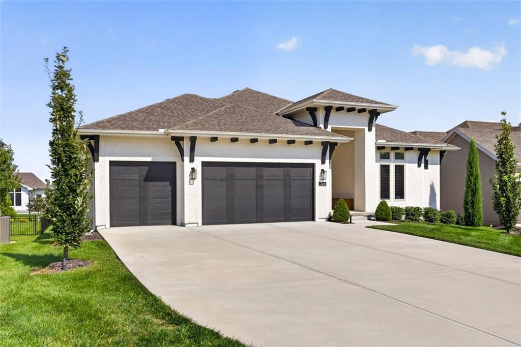 Oakshire St, Overland Park, KS 66221 #1