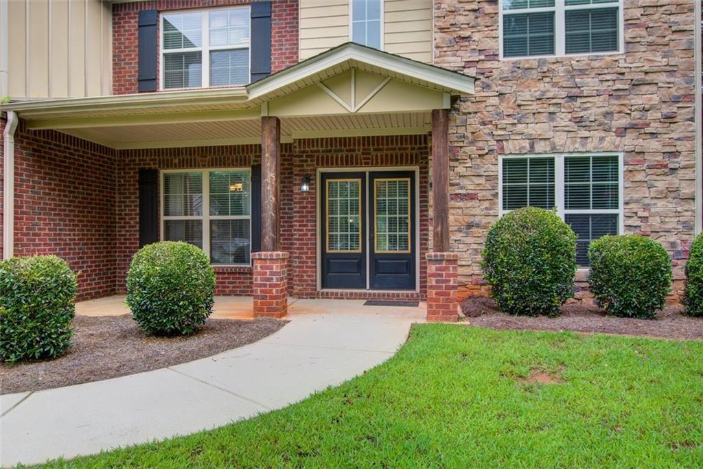 Palmetto, Georgia, 30268, United States, 5 Bedrooms Bedrooms, ,4 BathroomsBathrooms,Residential,For Sale,1917633