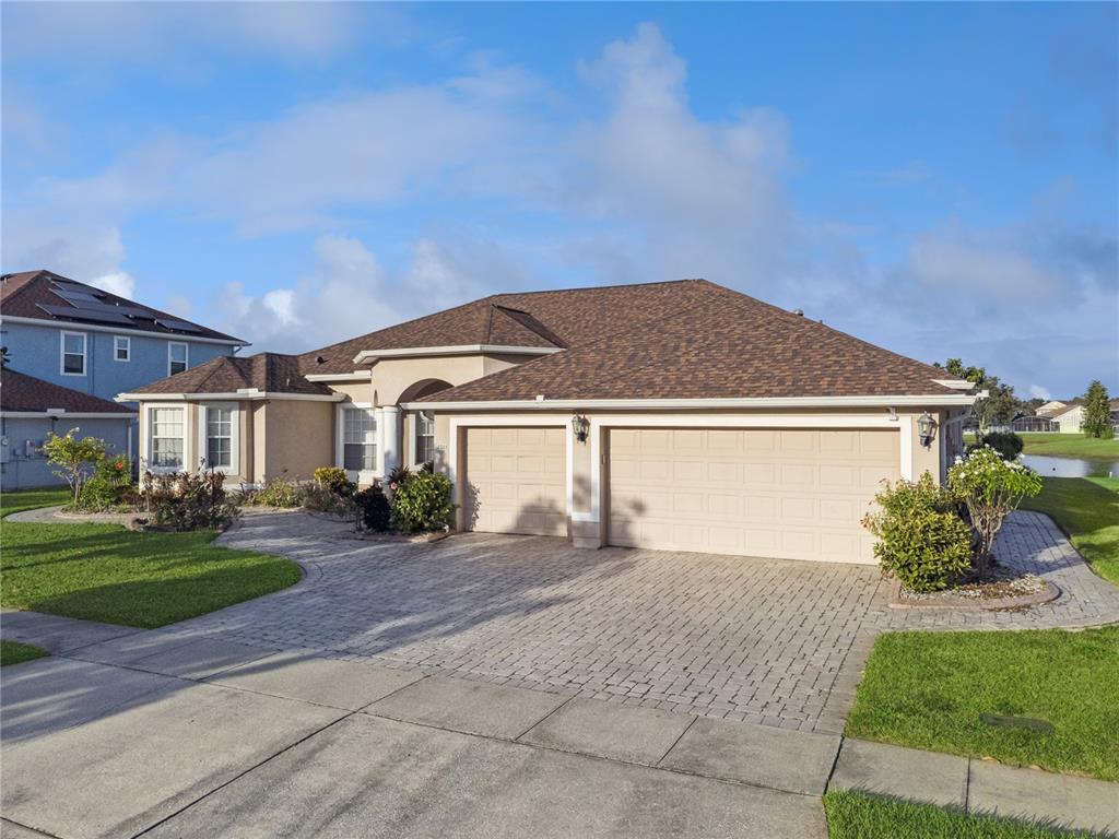 Kissimmee, Florida, 34746, United States, 4 Bedrooms Bedrooms, ,4 BathroomsBathrooms,Residential,For Sale,1999631