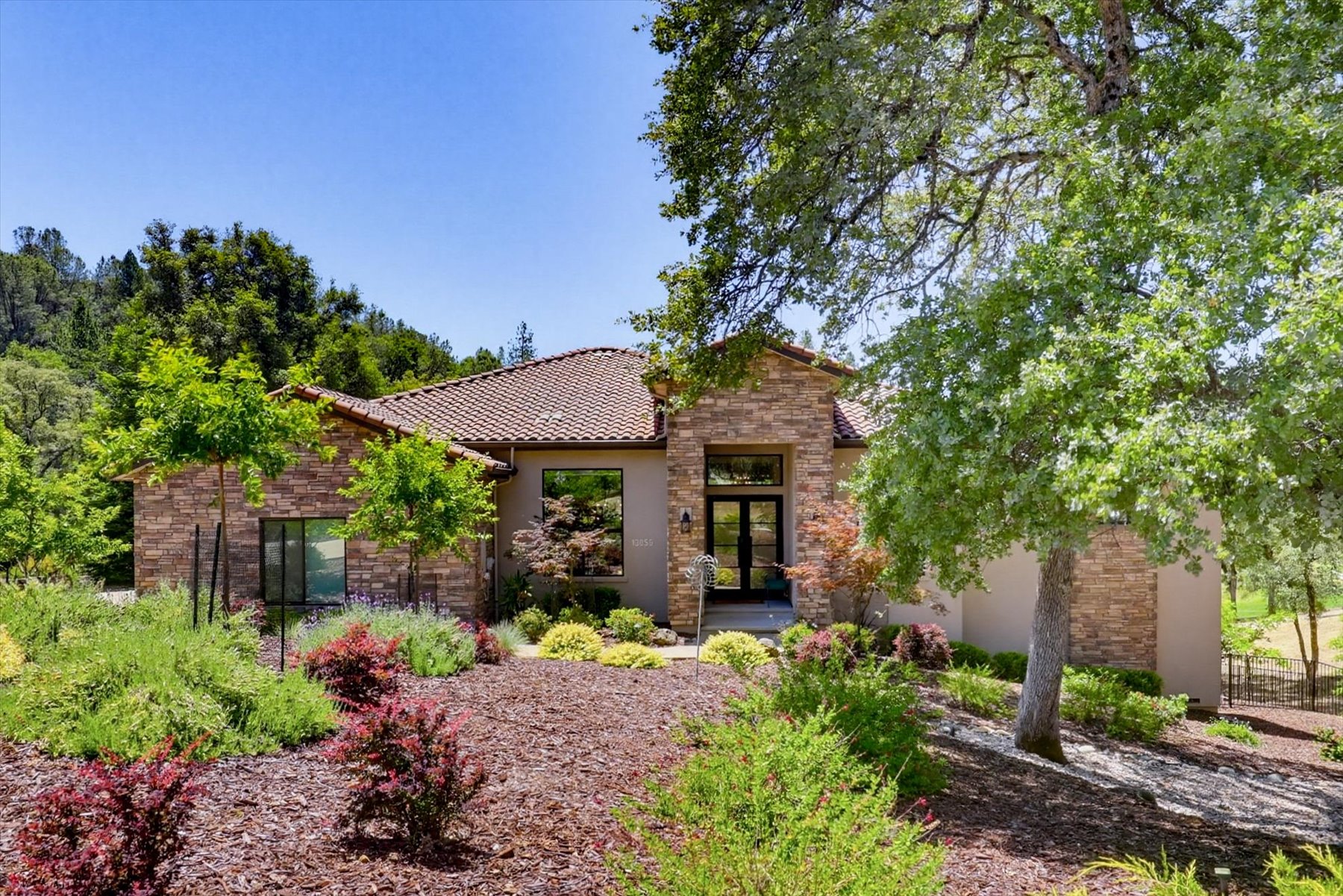 13056 Austin Forest Circle, Auburn, CA 95602 - 物件實景
