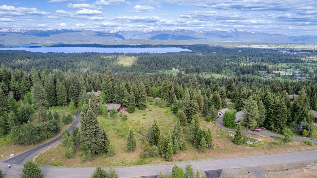 McCall, Idaho, 83638, United States, ,Residential,For Sale,1944832