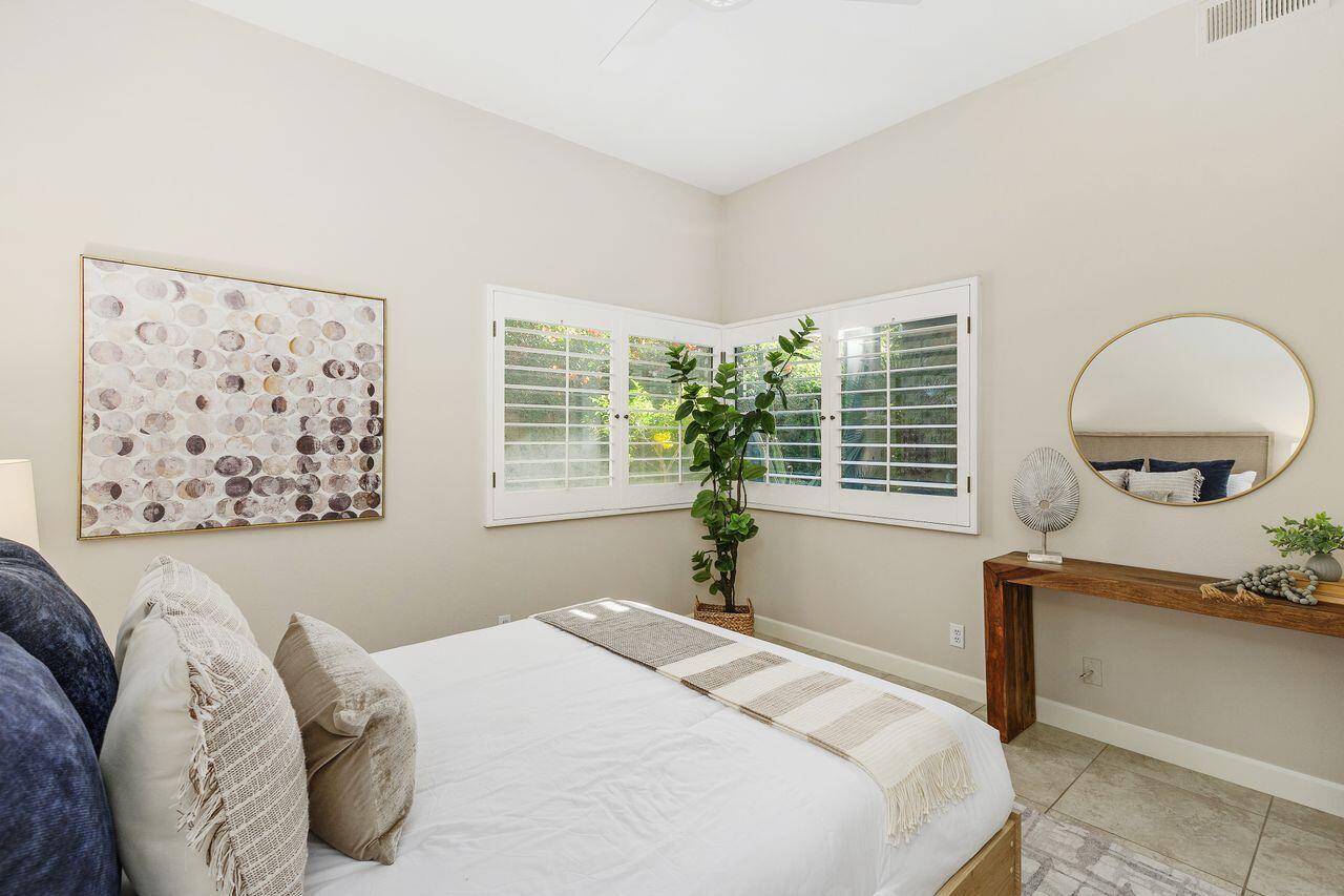 Rancho Mirage, California, 92270, United States, 3 Bedrooms Bedrooms, ,2 BathroomsBathrooms,Residential,For Sale,1999734