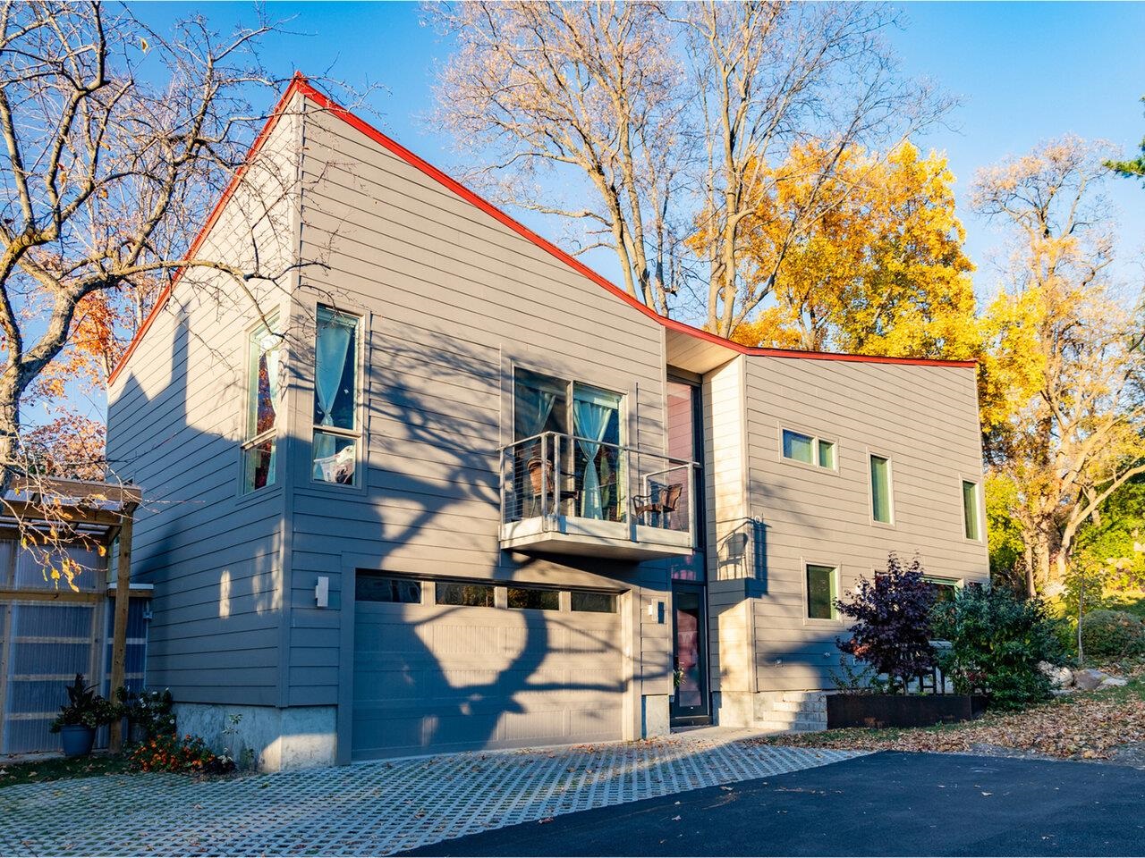 Burlington, Vermont, 05401, United States, ,Residential,For Sale,1951087