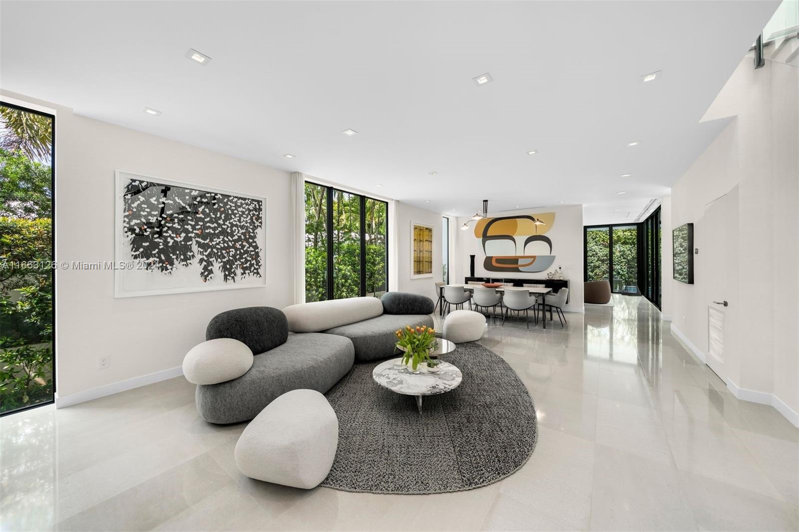 5327 N Bay Rd, Miami Beach, Florida, 33140, United States, 5 Bedrooms Bedrooms, ,7 BathroomsBathrooms,Residential,For Sale,5327 N Bay Rd,1616674