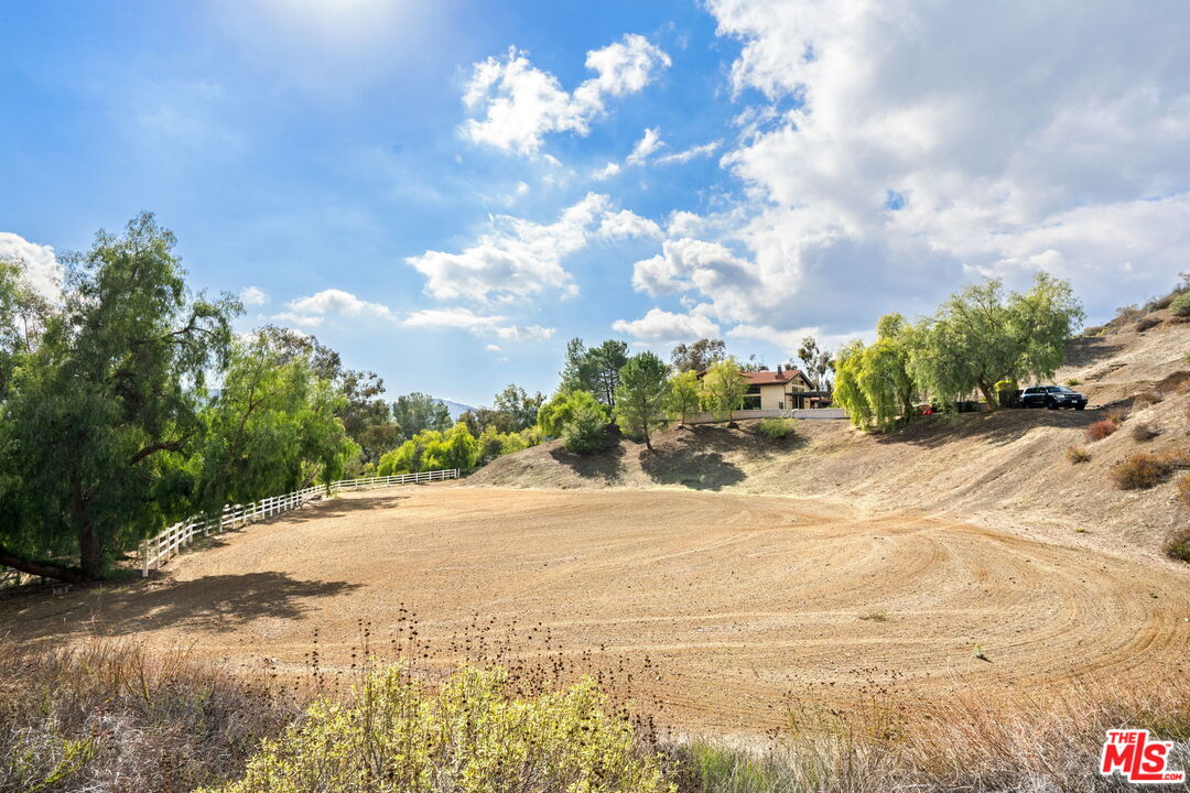 Calabasas, California, 91302, United States, 4 Bedrooms Bedrooms, ,3 BathroomsBathrooms,Residential,For Sale,1708601