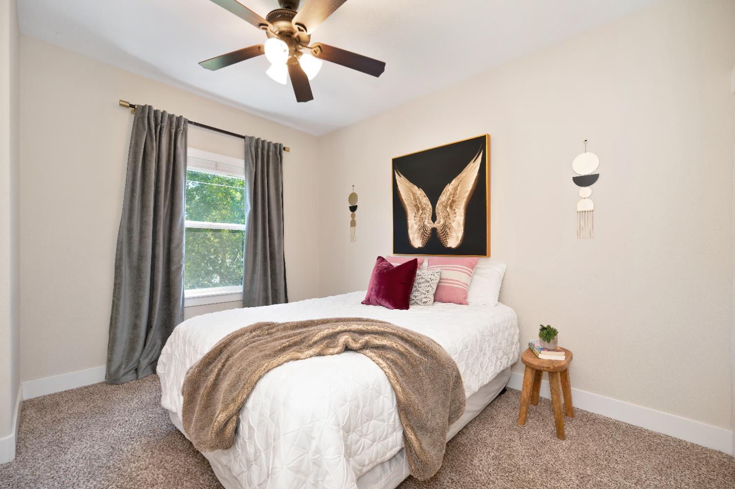 Sacramento, California, 95818, United States, 3 Bedrooms Bedrooms, ,3 BathroomsBathrooms,Residential,For Sale,1988052