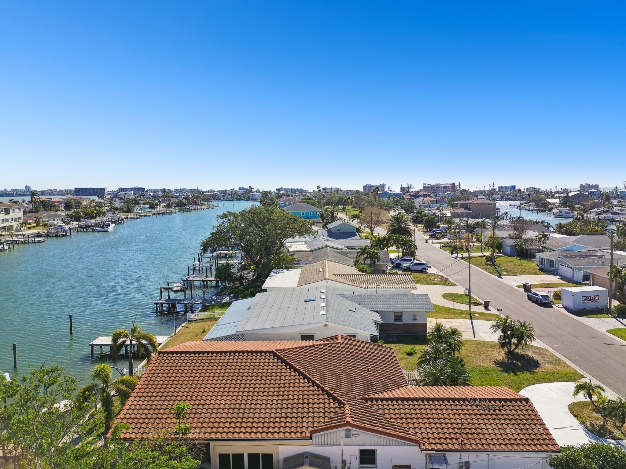 Madeira Beach, Florida, 33708, United States, 3 Bedrooms Bedrooms, ,2 BathroomsBathrooms,Residential,For Sale,1943278