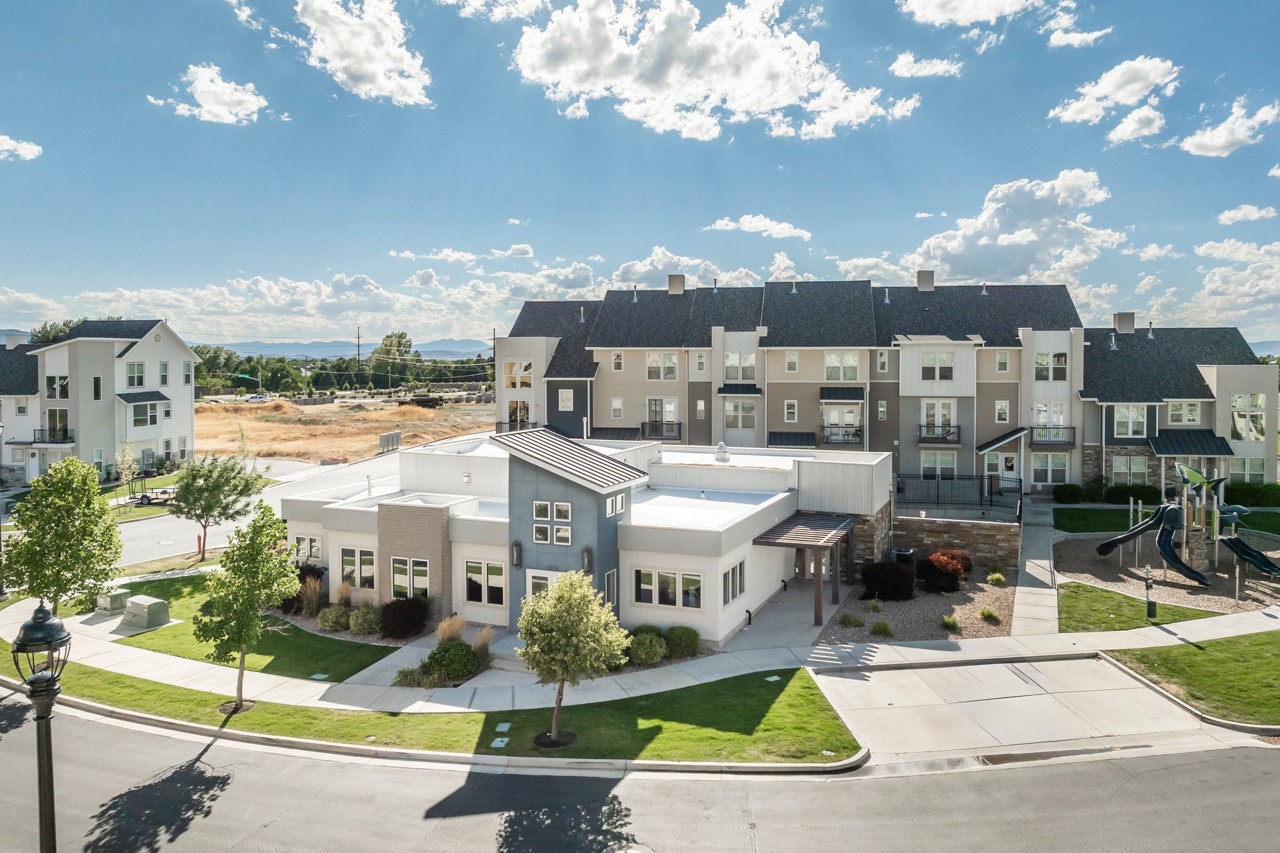  Three-Bedroom Soho Floor Plan at The Ridge at Spanish Fork - 物件實景
