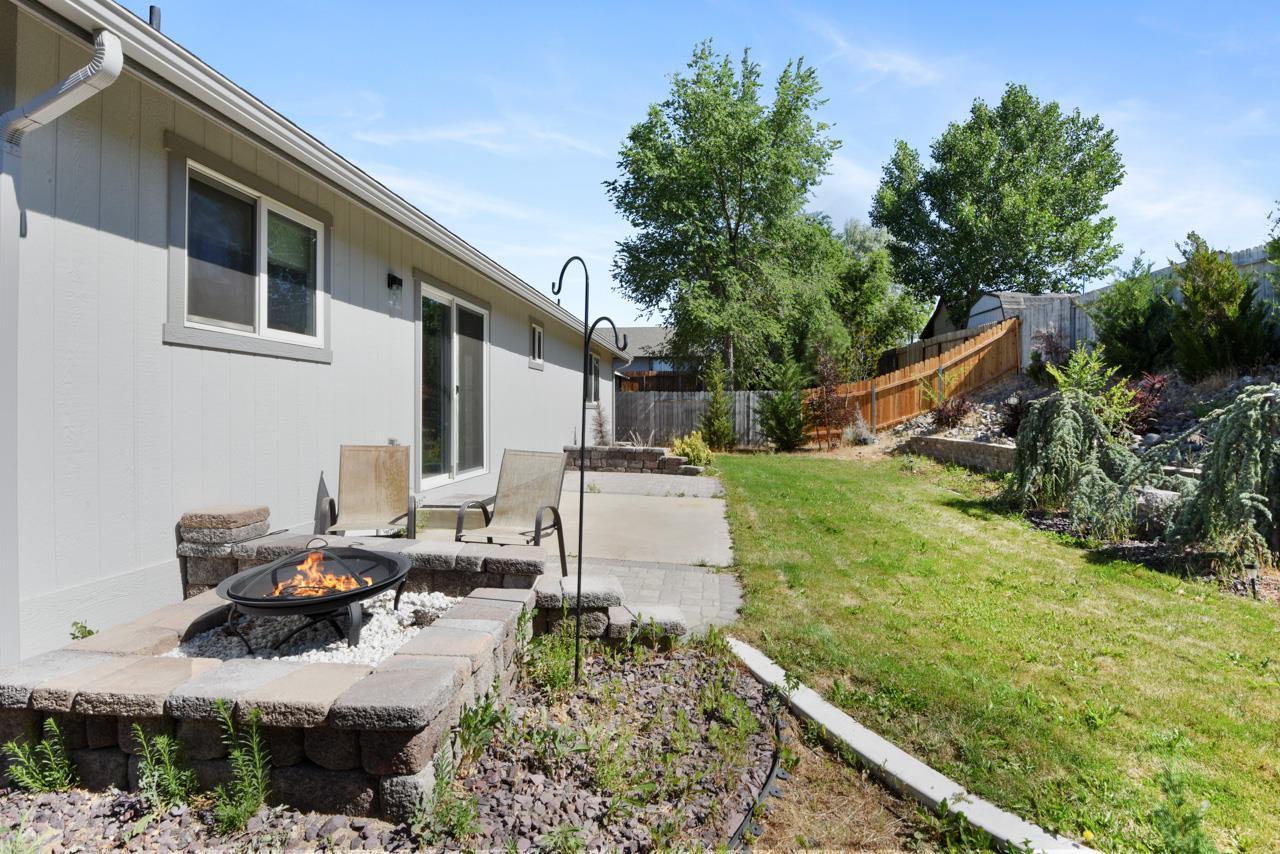 Outside California, California, 89705, United States, 3 Bedrooms Bedrooms, ,2 BathroomsBathrooms,Residential,For Sale,1875781