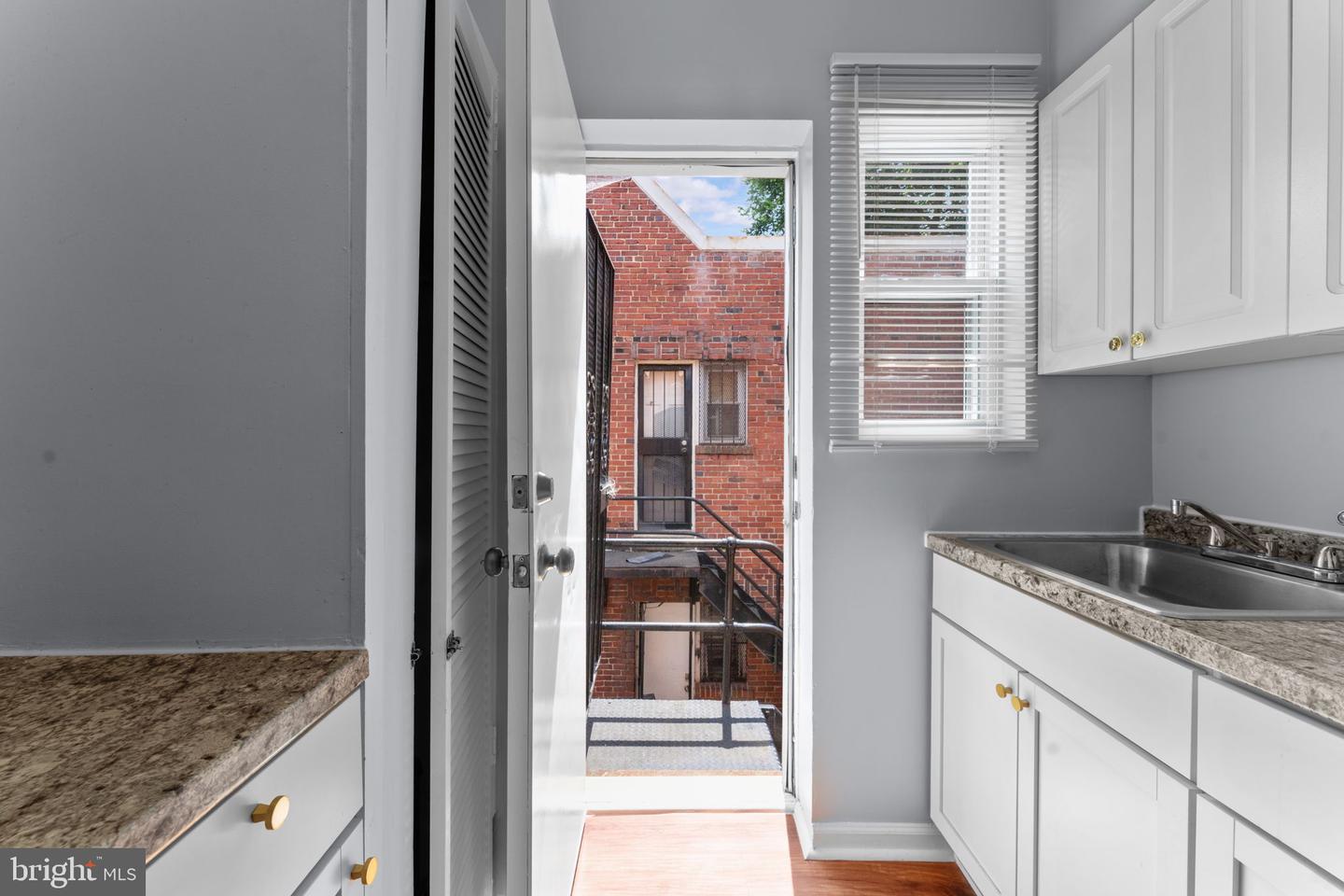 Washington, District of Columbia, 20032, United States, ,Residential,For Sale,1906744