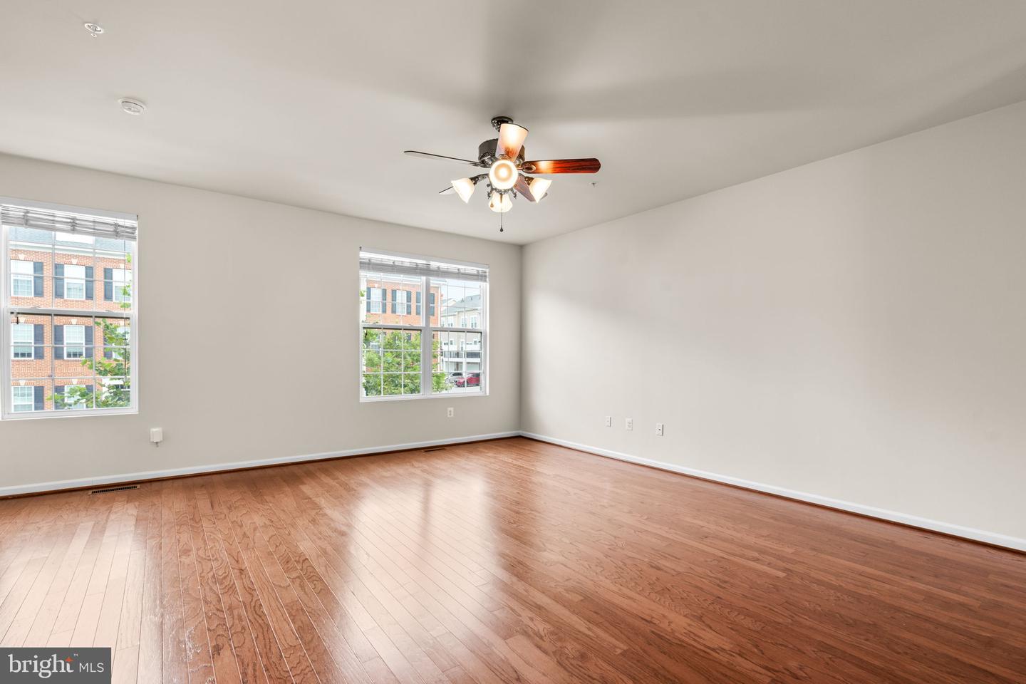Elkridge, Maryland, 21075, United States, 4 Bedrooms Bedrooms, ,4 BathroomsBathrooms,Residential,For Sale,1940277