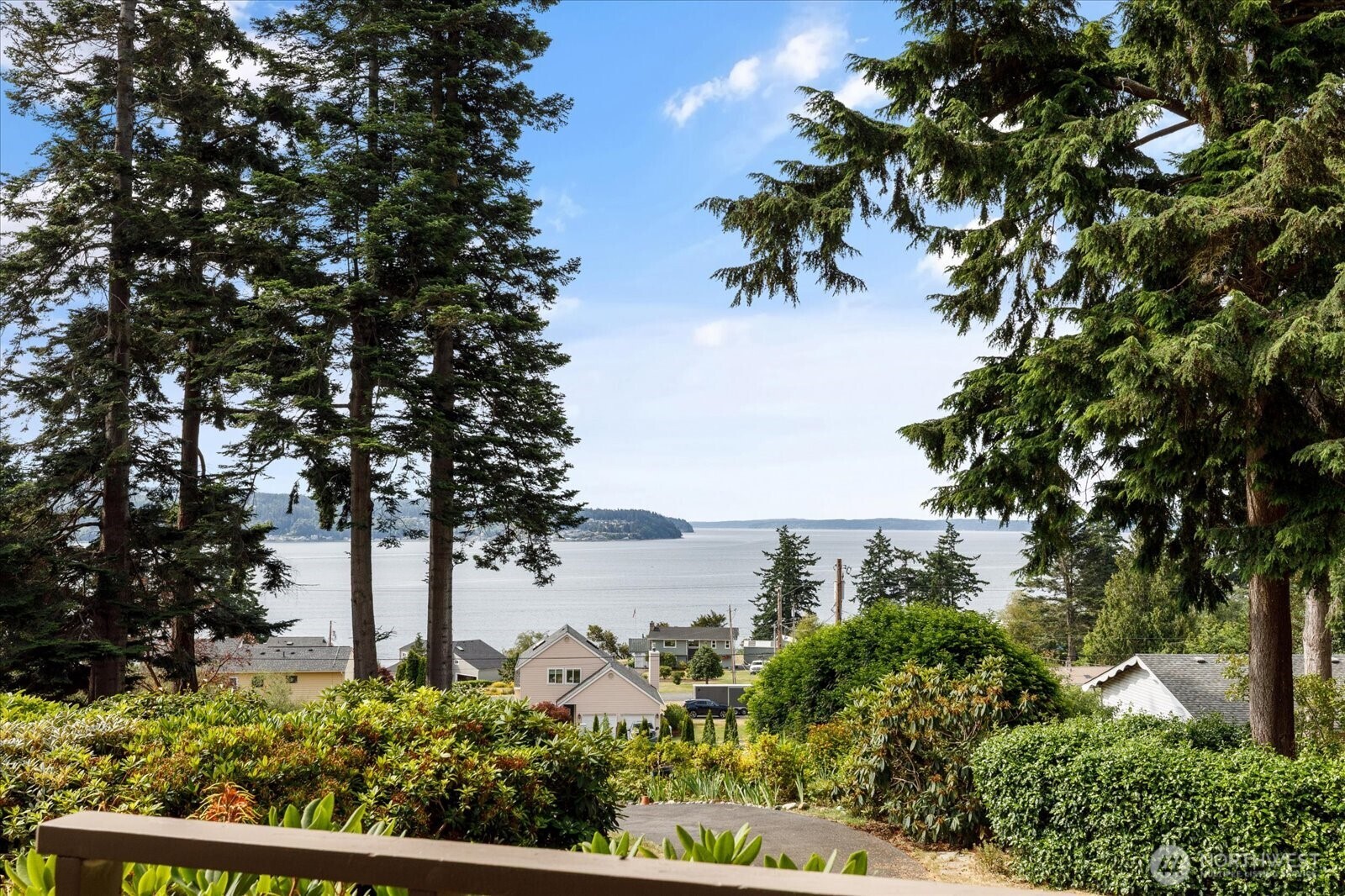Oak Harbor, Washington, 98277, United States, 3 Bedrooms Bedrooms, ,1 BathroomBathrooms,Residential,For Sale,1868219