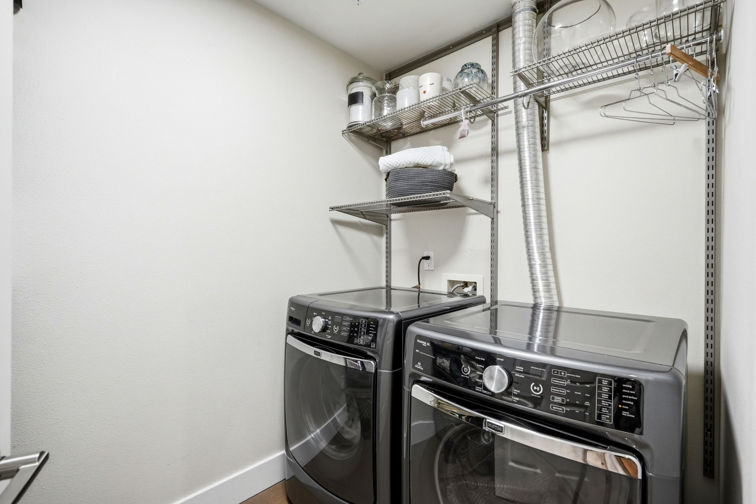  17432 Bothell Way Northeast B-307, Bothell, WA 98011 - 物件實景
