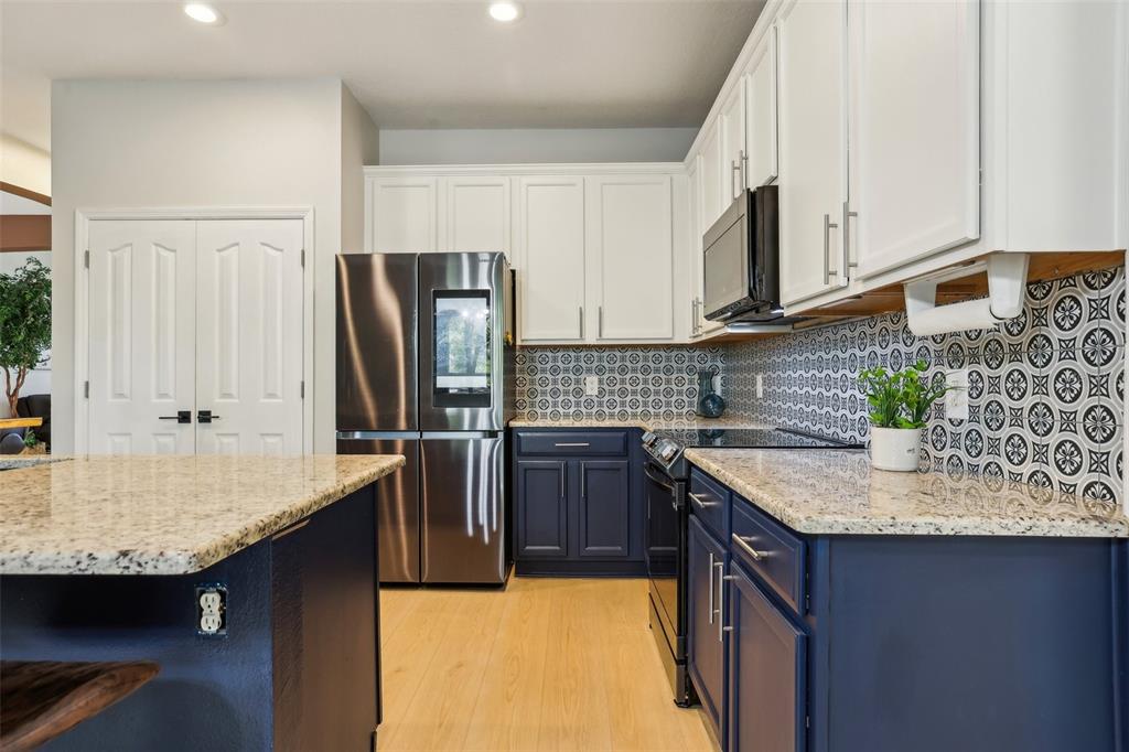 Sorrento, Florida, 32776, United States, 4 Bedrooms Bedrooms, ,3 BathroomsBathrooms,Residential,For Sale,1778326