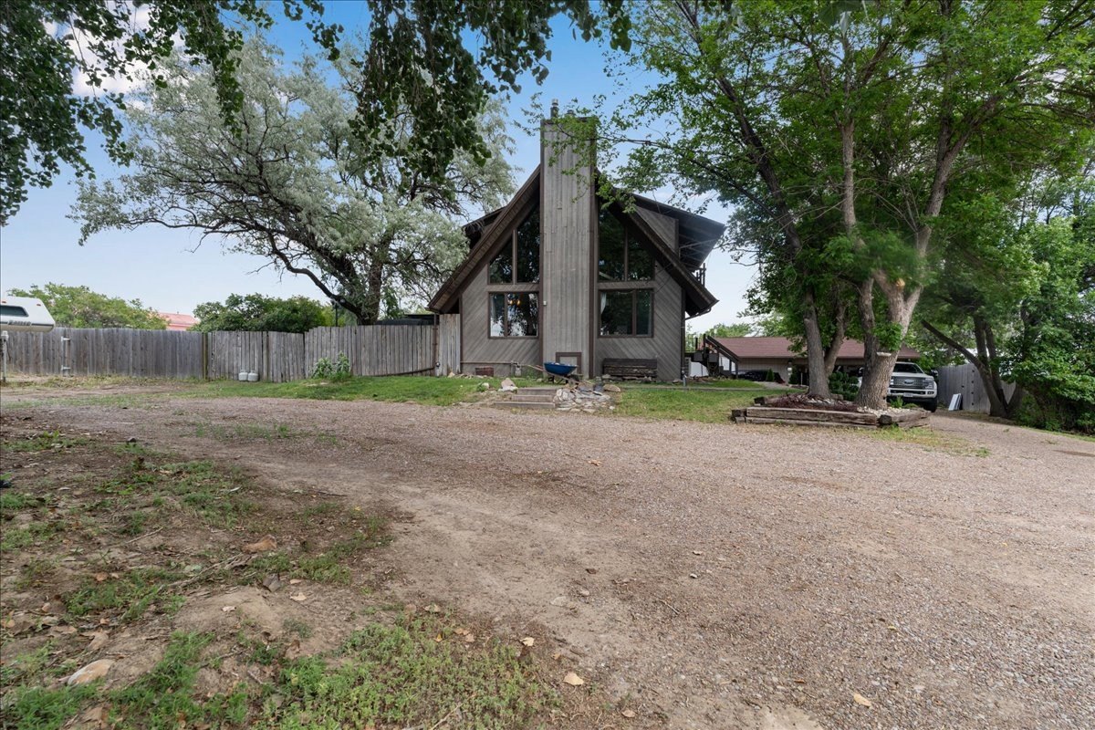 Black Eagle, Montana, 59414, United States, 4 Bedrooms Bedrooms, ,3 BathroomsBathrooms,Residential,For Sale,1921006
