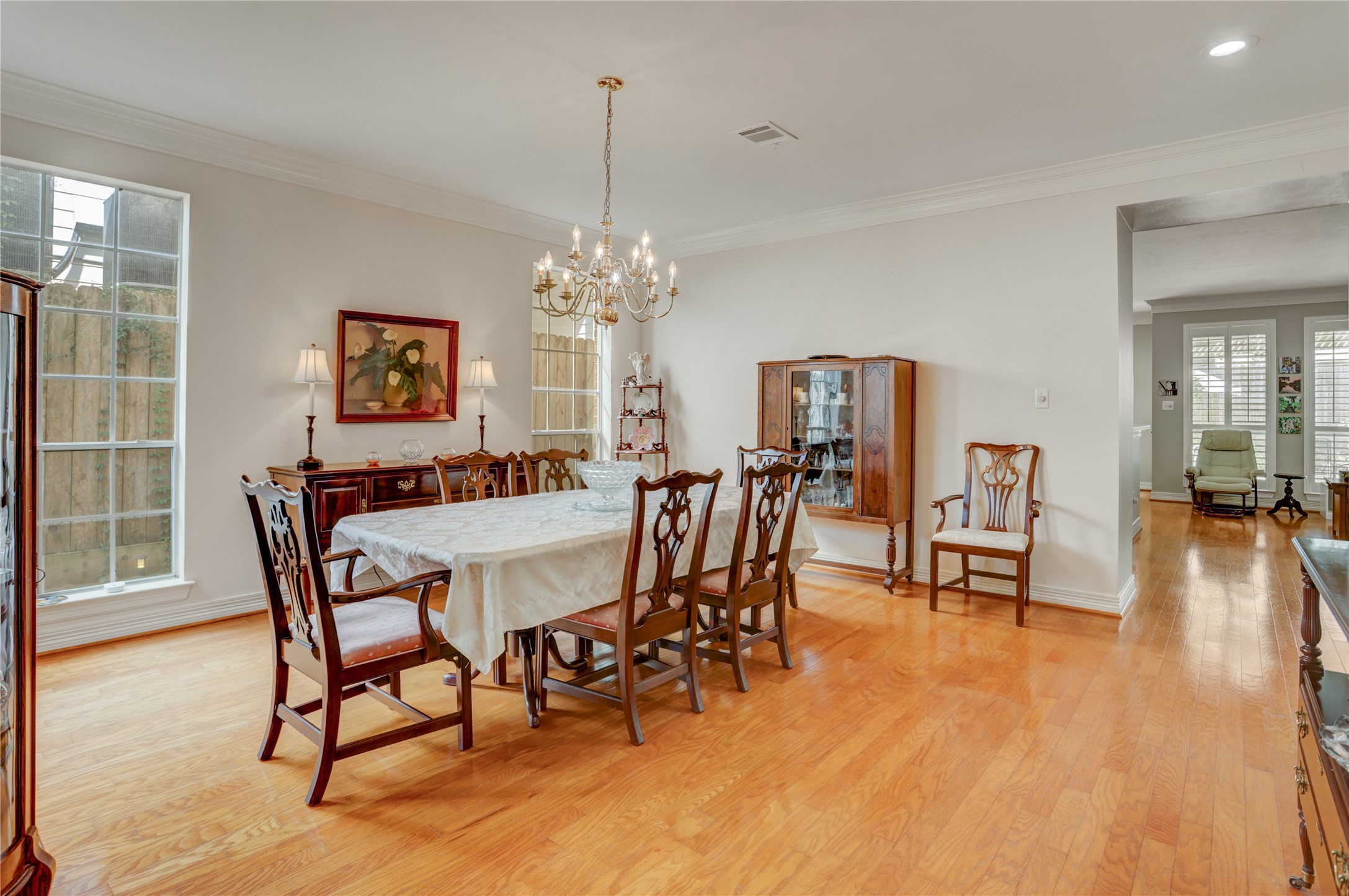  4024 Lanark Lane - 物件實景