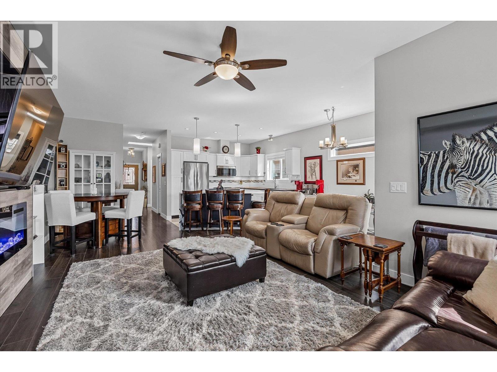 WESTBANK, British Columbia, V4T 3A5, CA, 2 Bedrooms Bedrooms, ,2 BathroomsBathrooms,Residential,For Sale,1950247