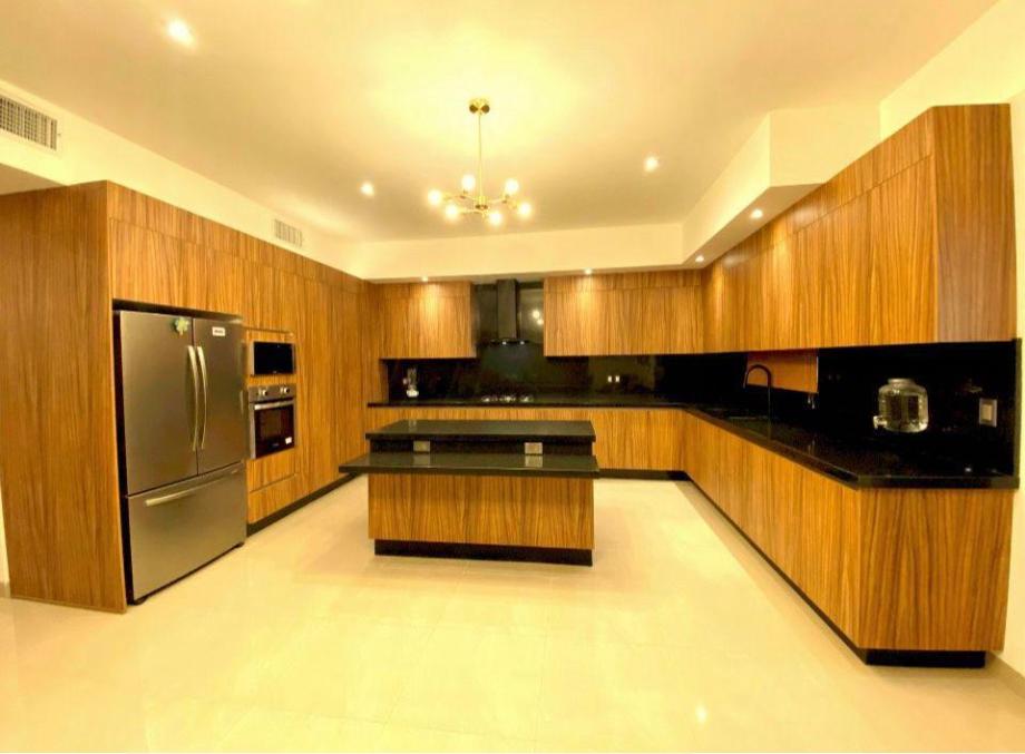 CIRCUITO MONTE ALBAN, Torreón, Coahuila de Zaragoza, 27106, Mexico, 4 Bedrooms Bedrooms, ,4 BathroomsBathrooms,Residential,For Sale,CIRCUITO MONTE ALBAN,1474730