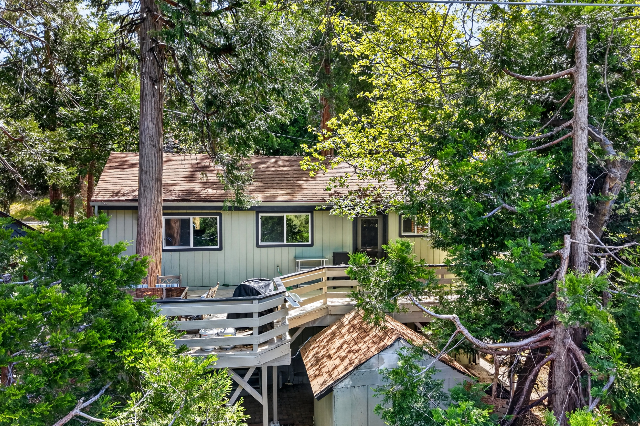  176 Fir Terrace, Cedar Glen, CA 92321 - 物件實景