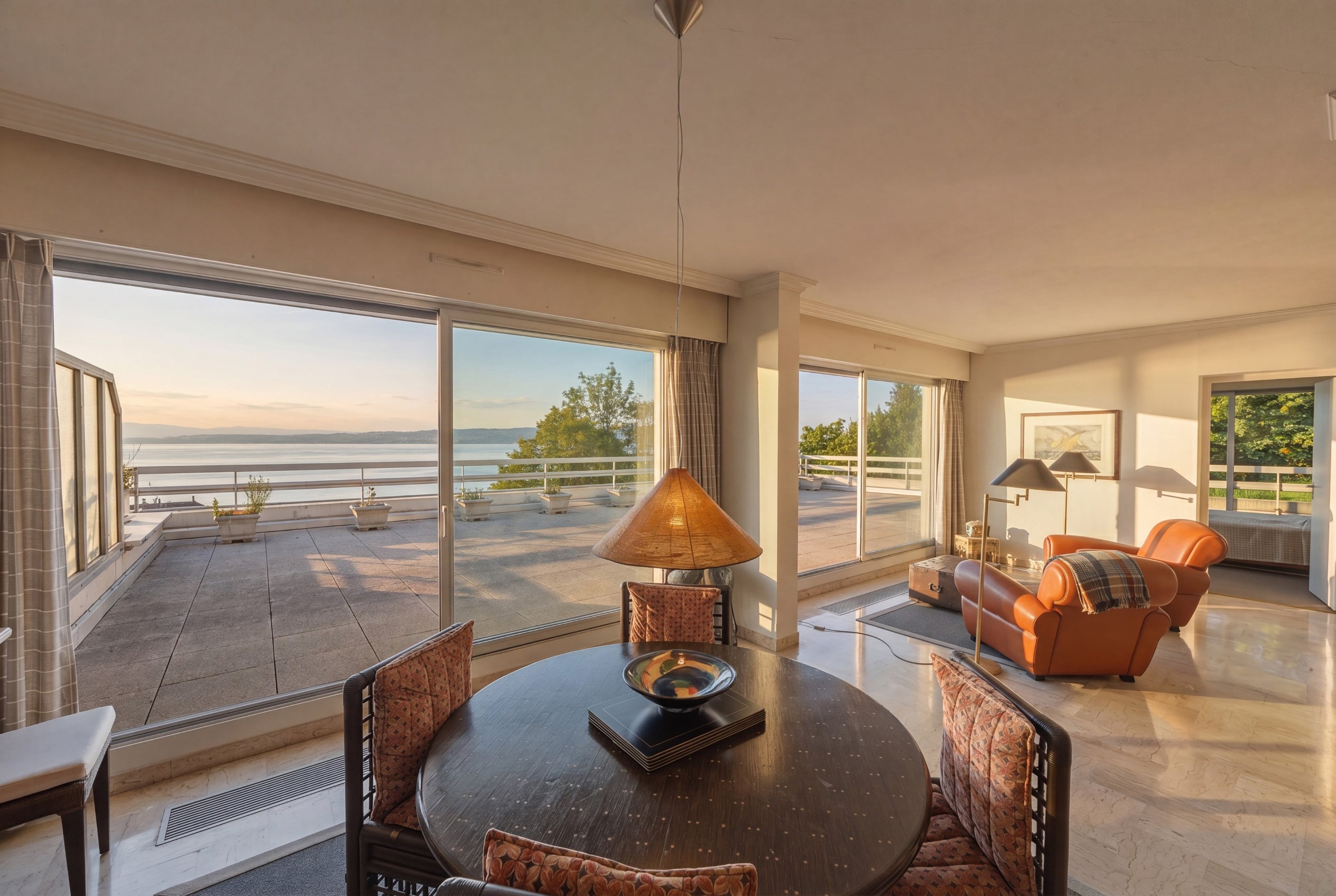 EVIAN FOUR BEDROOM APARTMENT VIEW ON THE LAKE - 物件實景