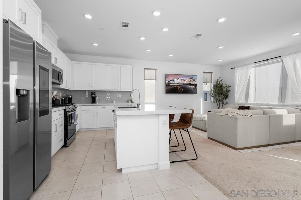 San Diego, California, 92154, United States, 4 Bedrooms Bedrooms, ,4 BathroomsBathrooms,Residential,For Sale,1721951