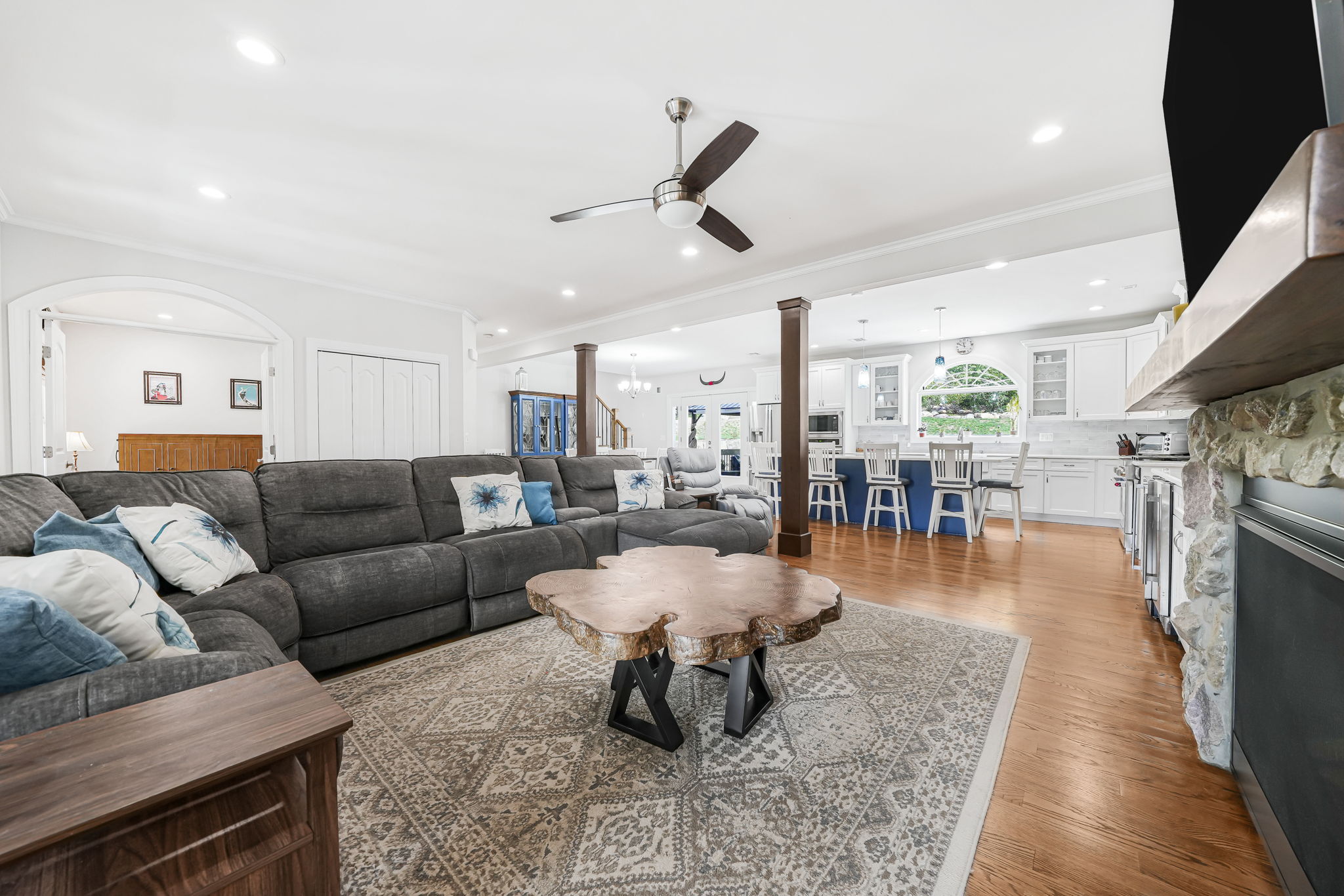 Montville, New Jersey, 07045, United States, 4 Bedrooms Bedrooms, ,4 BathroomsBathrooms,Residential,For Sale,1974923