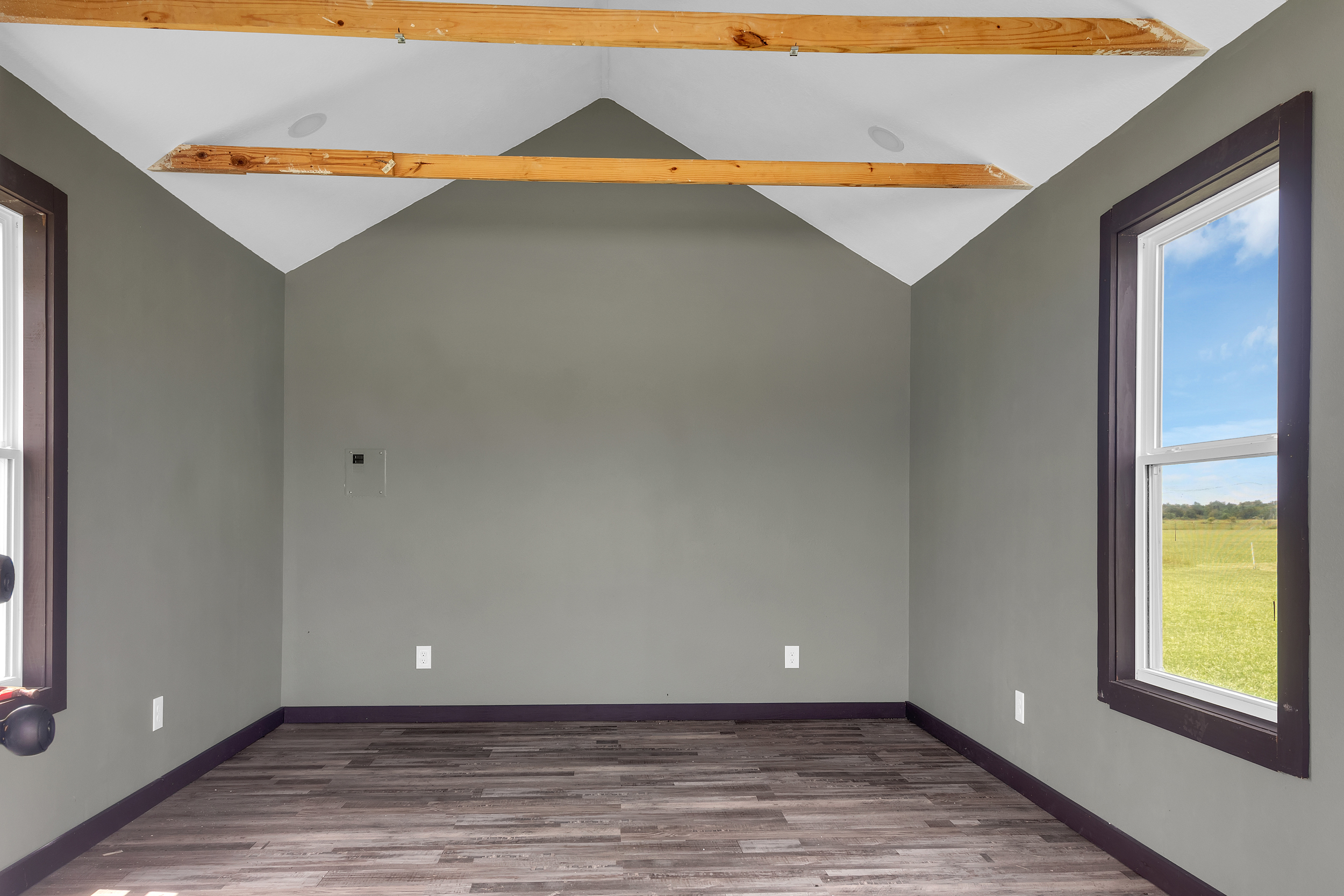 Iowa, Louisiana, 70647, United States, 4 Bedrooms Bedrooms, ,4 BathroomsBathrooms,Residential,For Sale,1981878