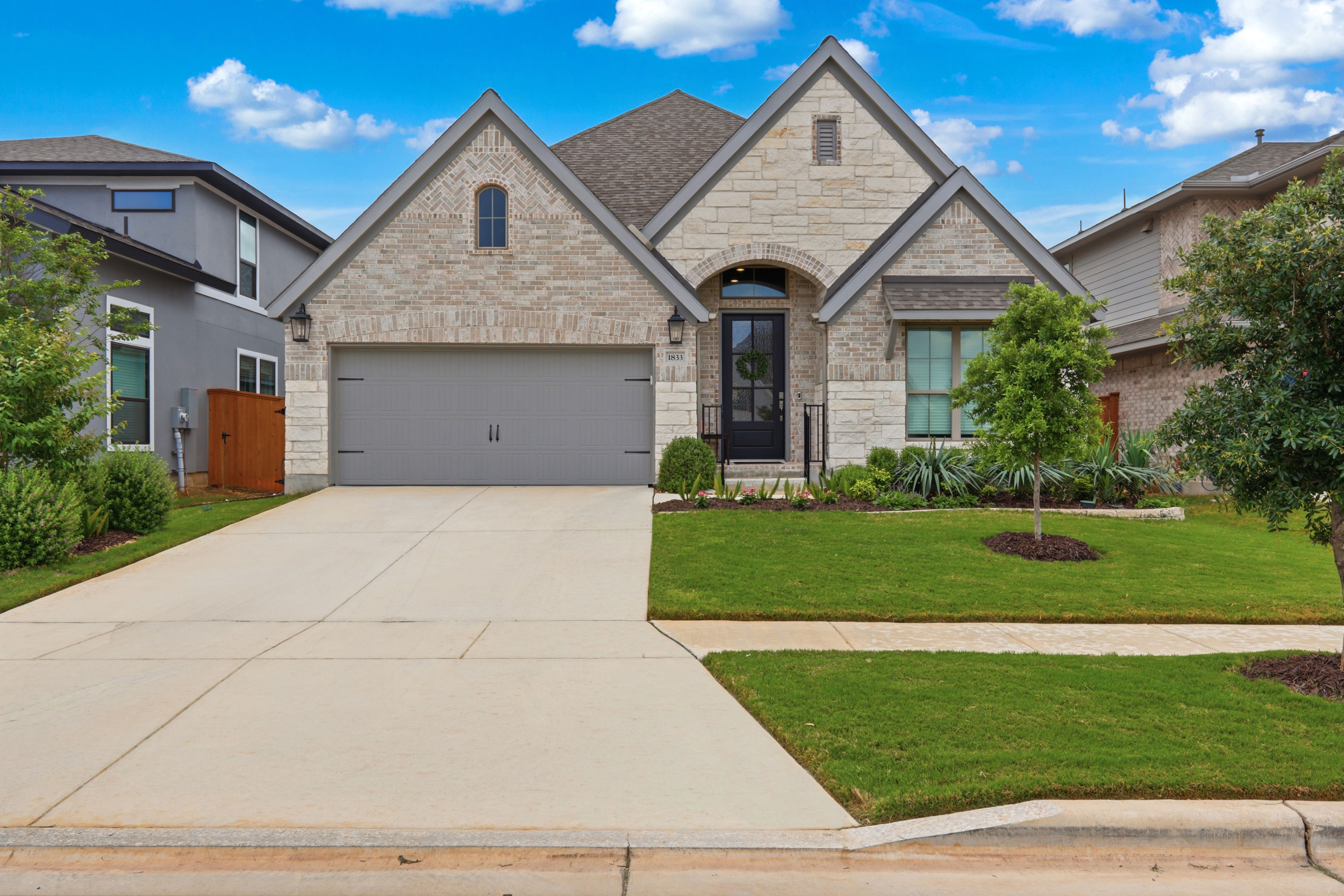  Live the Veramendi Lifestyle - 物件實景