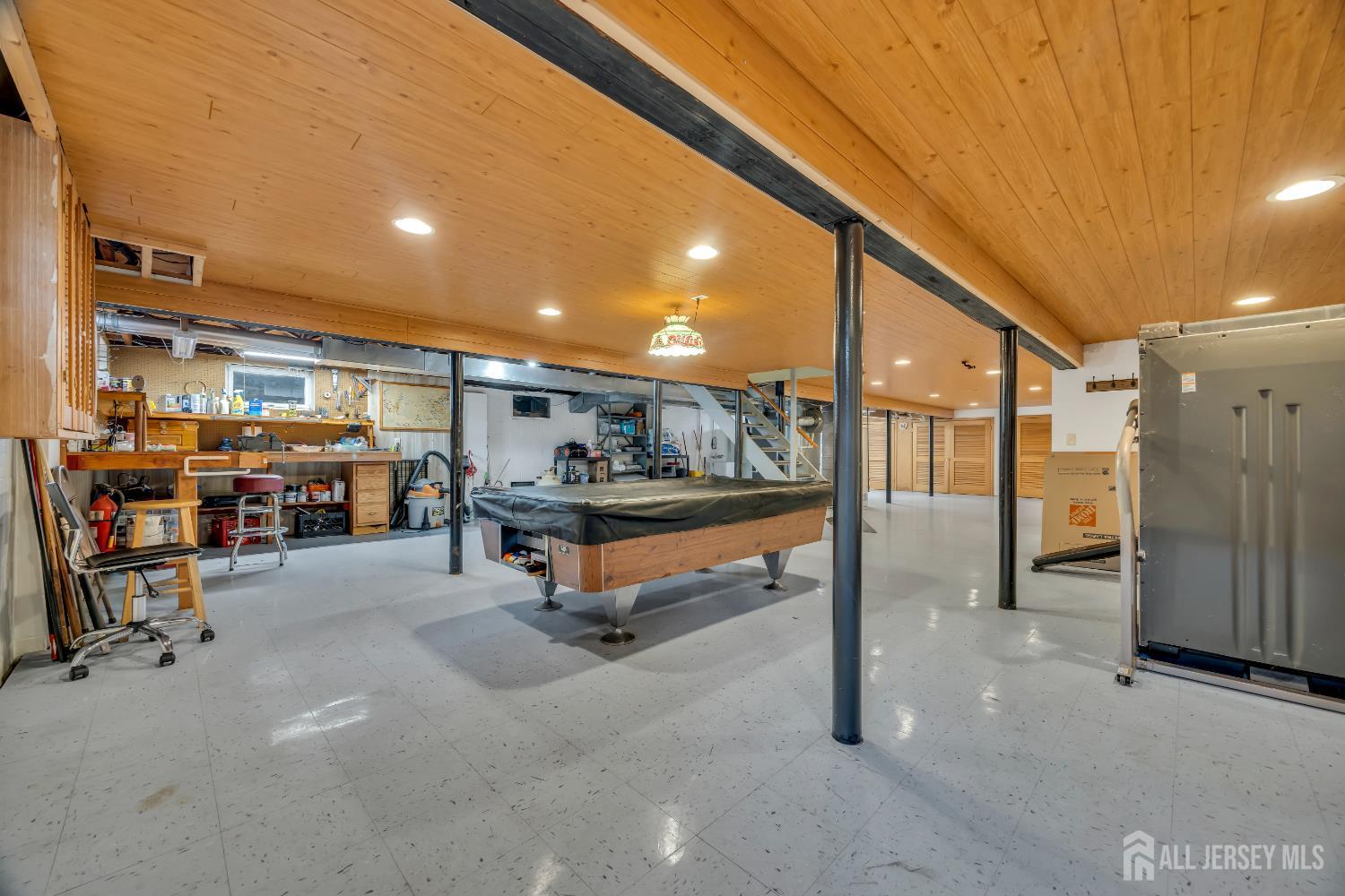 Edison, New Jersey, 08820, United States, 3 Bedrooms Bedrooms, ,2 BathroomsBathrooms,Residential,For Sale,1989177