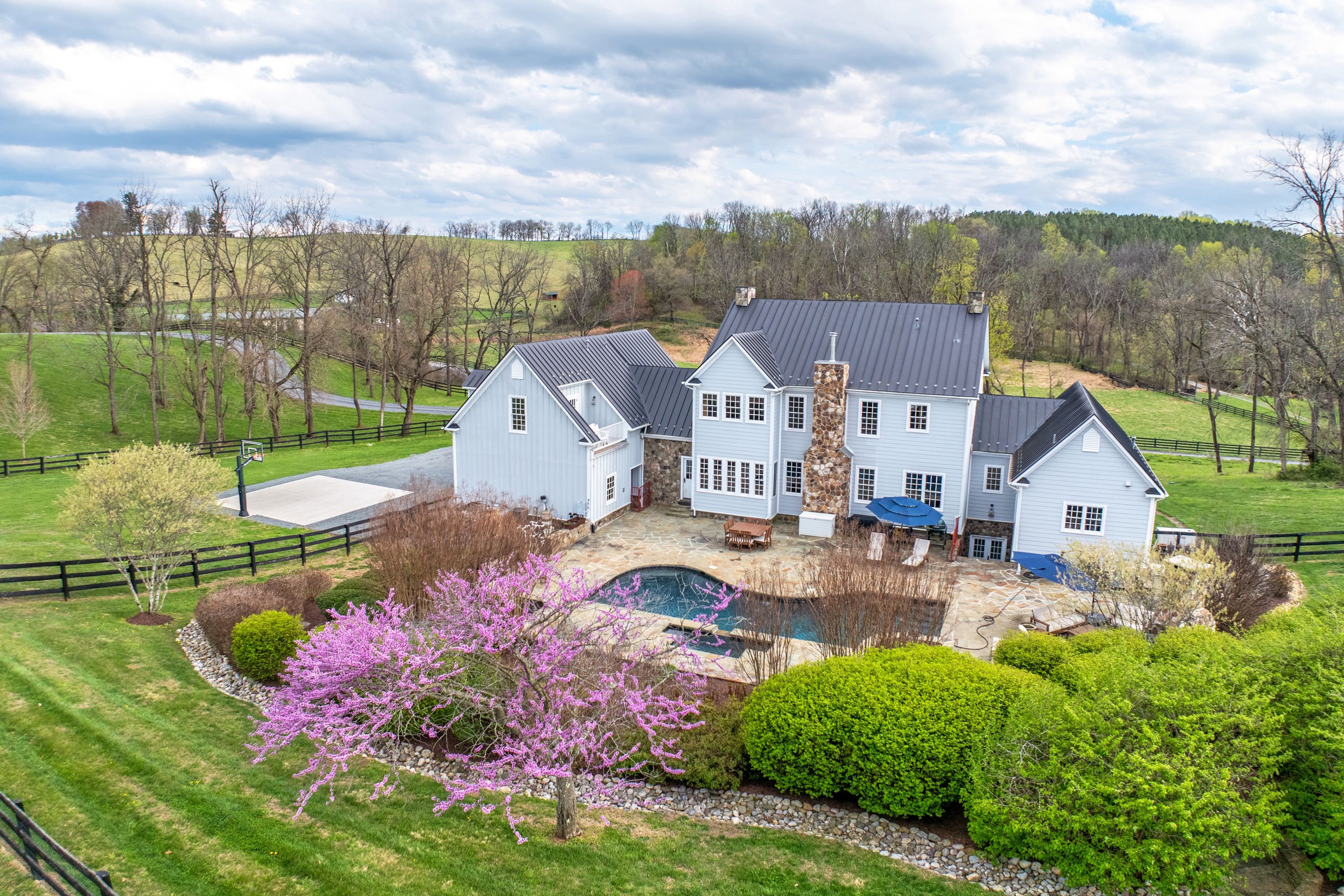  15718 Old Waterford Road, Paeonian Springs, VA, 20129 - 物件實景
