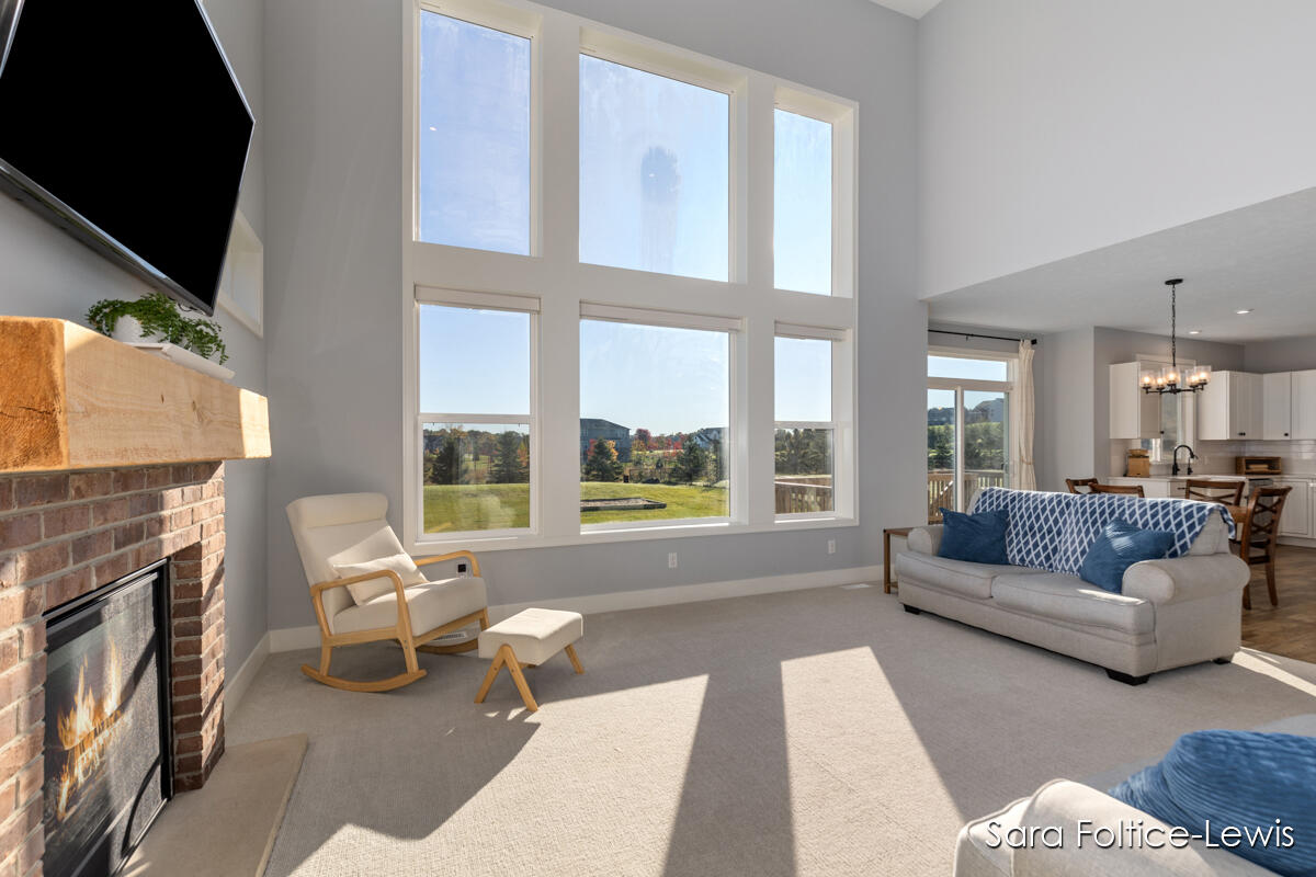 Grand Rapids, Michigan, 49512, United States, 4 Bedrooms Bedrooms, ,4 BathroomsBathrooms,Residential,For Sale,1976019