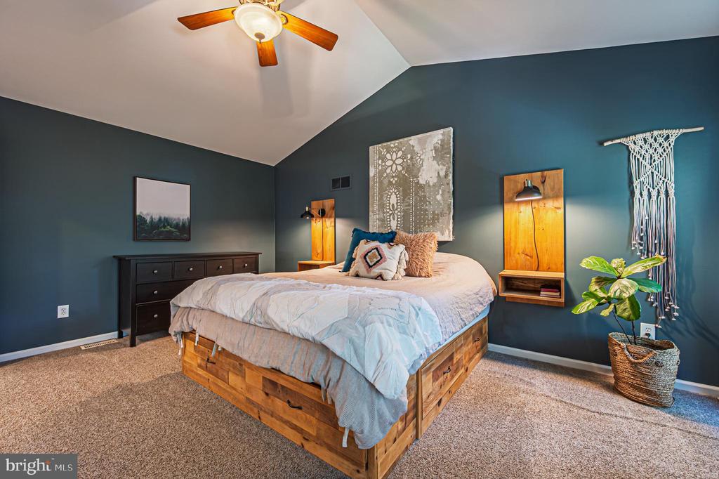 Egg Harbor Township, New Jersey, 08234, United States, 4 Bedrooms Bedrooms, ,3 BathroomsBathrooms,Residential,For Sale,1975981