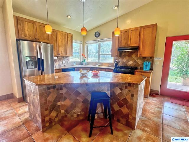 Mimbres, New Mexico, 88049, United States, 2 Bedrooms Bedrooms, ,Residential,For Sale,1931882