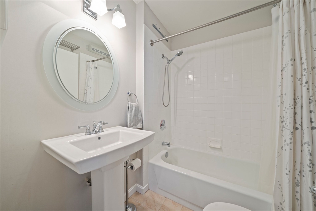 Brookline, Massachusetts, 02445, United States, 3 Bedrooms Bedrooms, ,2 BathroomsBathrooms,Residential,For Sale,1891424