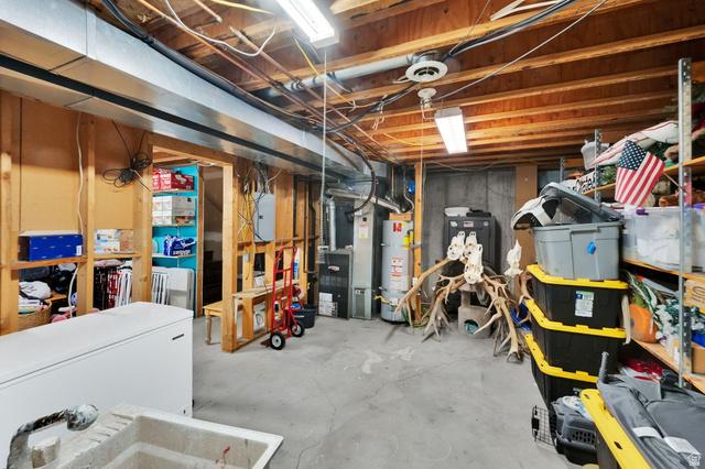 Taylorsville, Utah, 84129, United States, 3 Bedrooms Bedrooms, ,3 BathroomsBathrooms,Residential,For Sale,2014054