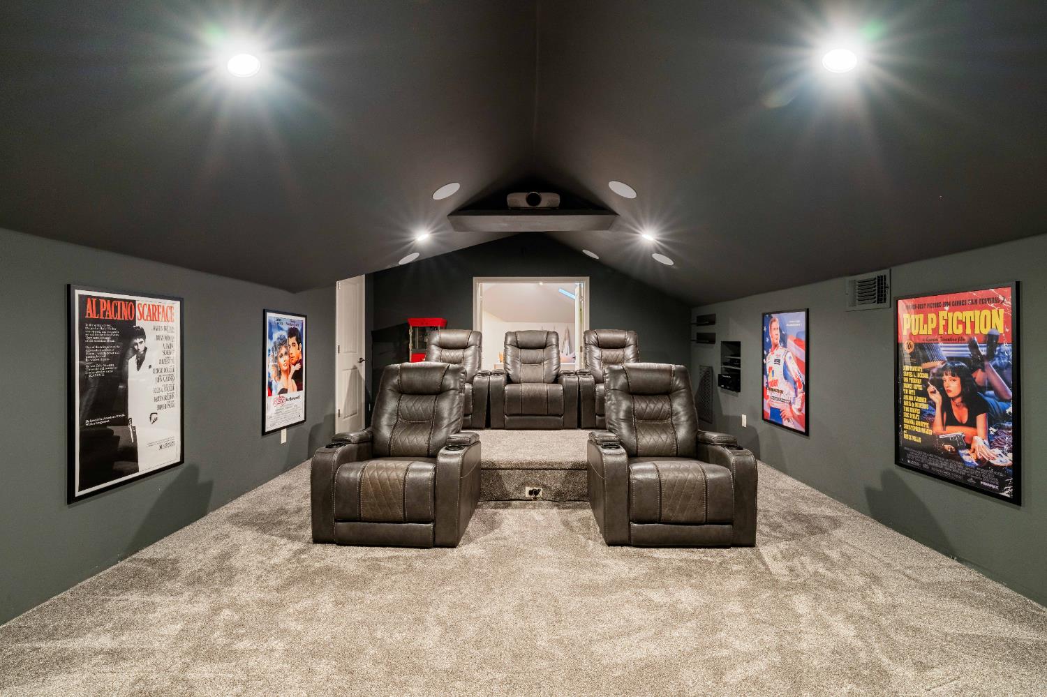 Loomis, California, 95650, United States, 5 Bedrooms Bedrooms, ,6 BathroomsBathrooms,Residential,For Sale,2003238