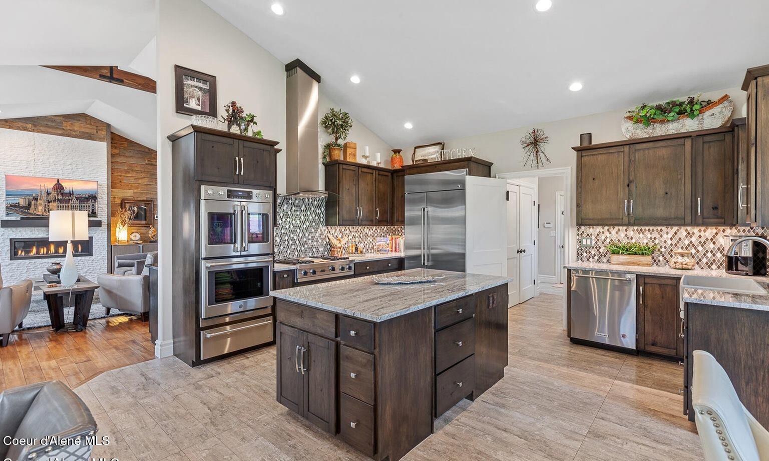 Hayden Lake, Idaho, 83835, United States, 4 Bedrooms Bedrooms, ,5 BathroomsBathrooms,Residential,For Sale,1990464