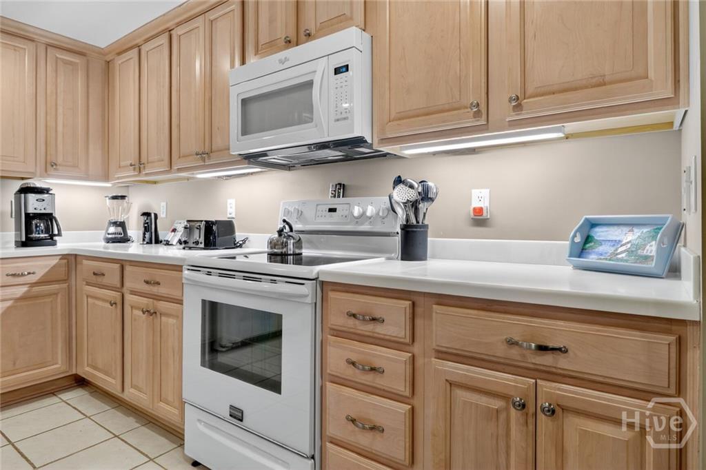 TYBEE ISLAND, Georgia, 31328, United States, 3 Bedrooms Bedrooms, ,2 BathroomsBathrooms,Residential,For Sale,1980935