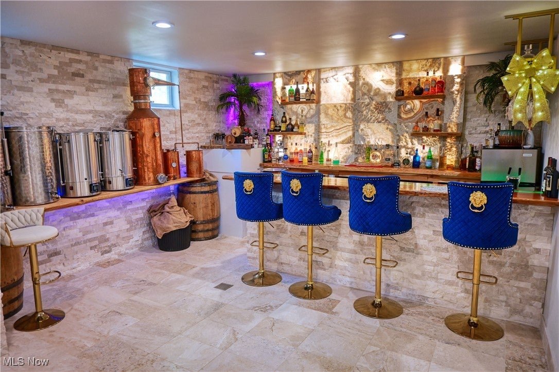 Medina, Ohio, 44256, United States, 5 Bedrooms Bedrooms, ,5 BathroomsBathrooms,Residential,For Sale,1976379