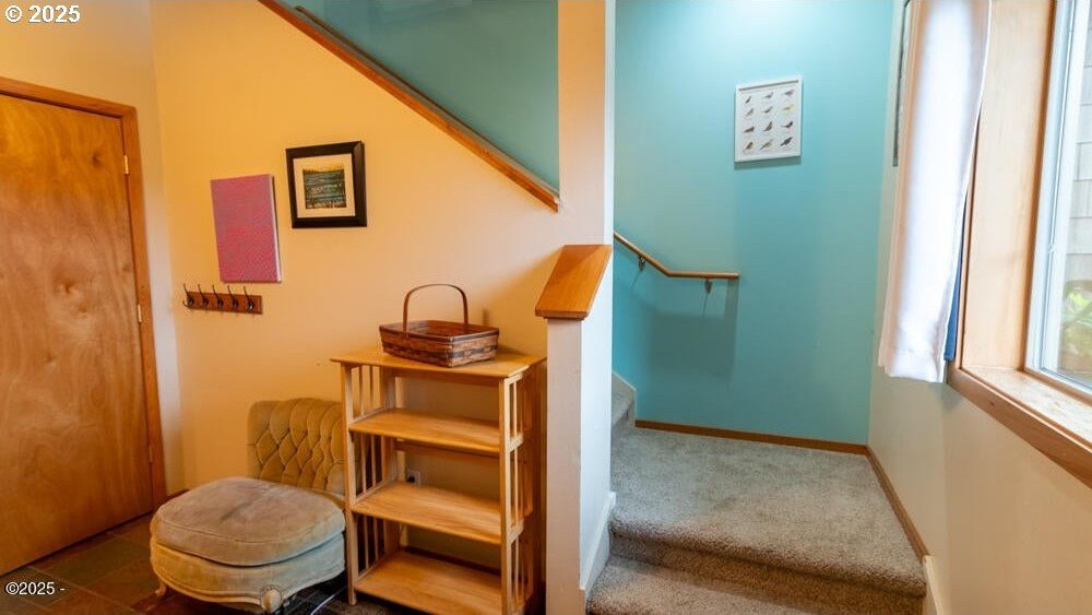 Depoe Bay, Oregon, 97341, United States, 3 Bedrooms Bedrooms, ,4 BathroomsBathrooms,Residential,For Sale,1939228
