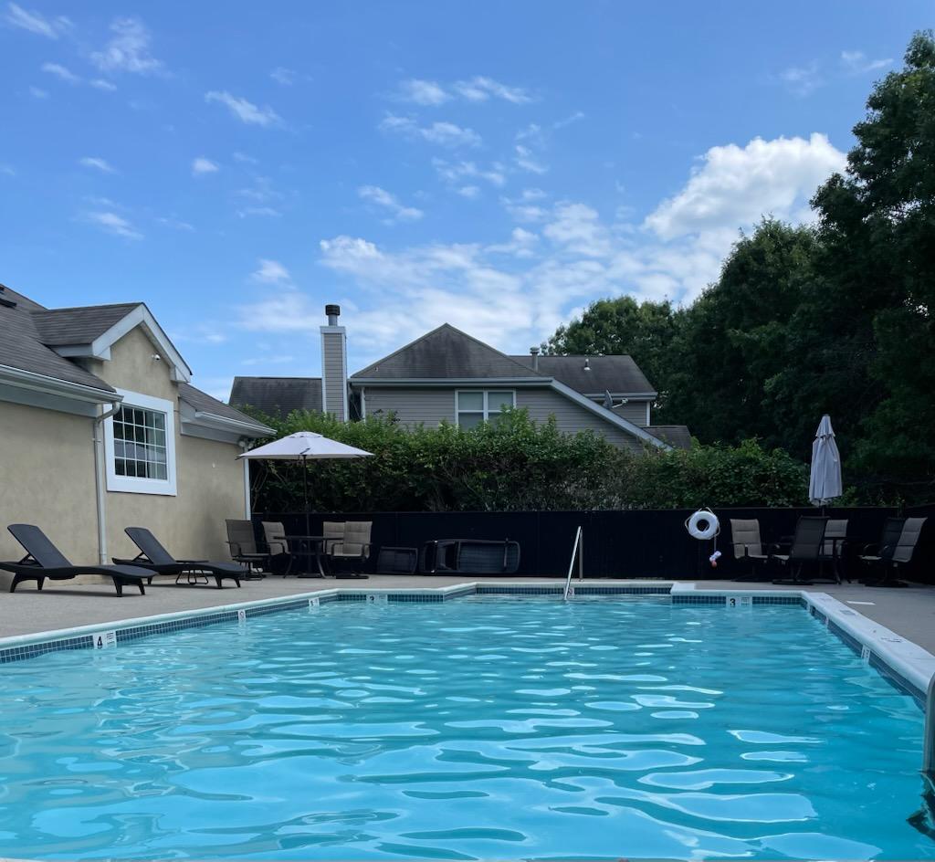 South Setauket, New York, 11720, United States, 3 Bedrooms Bedrooms, ,3 BathroomsBathrooms,Residential,For Sale,1937131