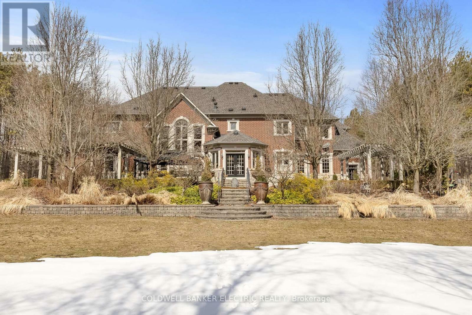 UXBRIDGE, Ontario, L9P 1R4, CA, 7 Bedrooms Bedrooms, ,5 BathroomsBathrooms,Residential,For Sale,1862291