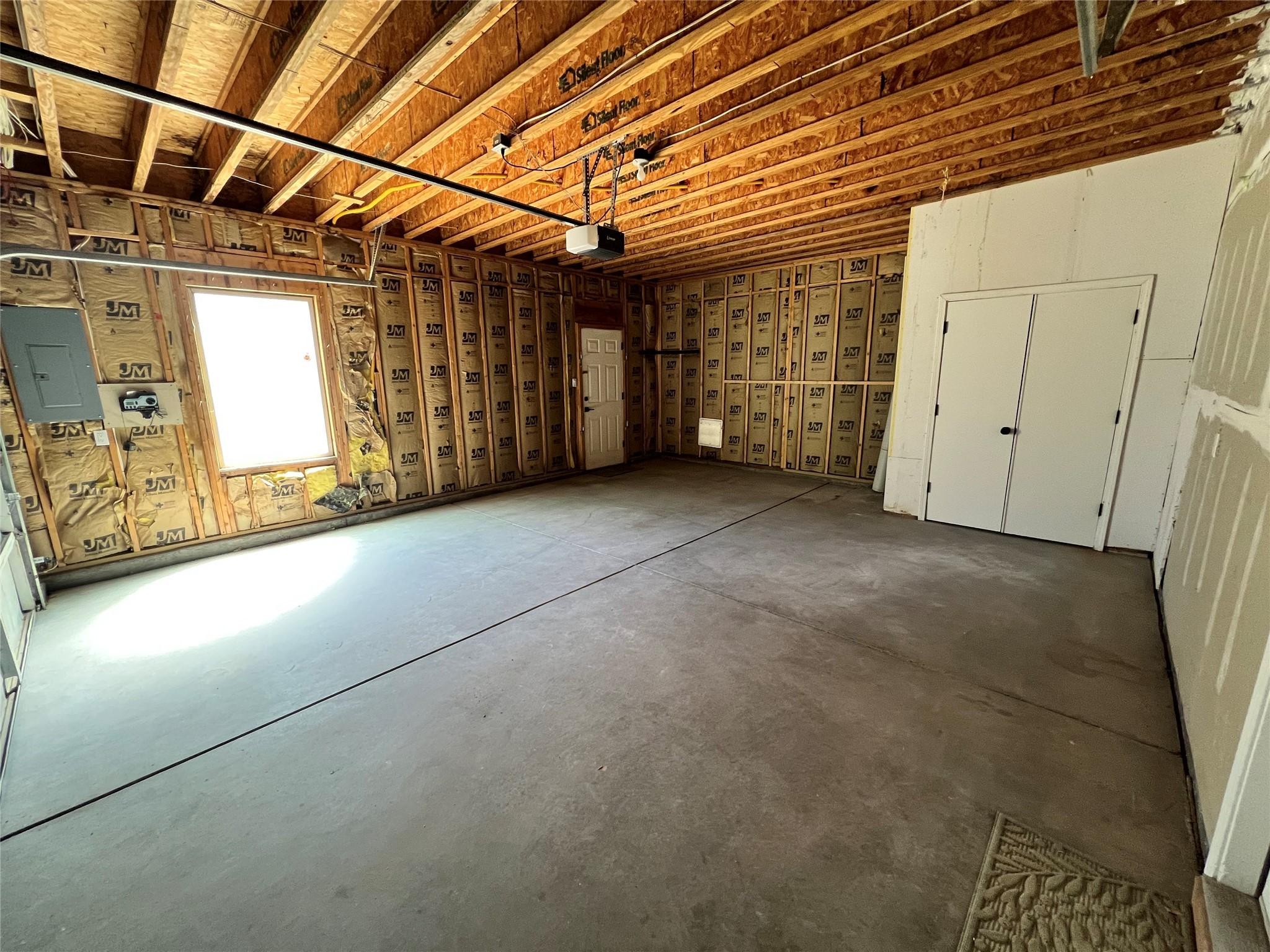 Santa Fe, New Mexico, 87507, United States, 3 Bedrooms Bedrooms, ,3 BathroomsBathrooms,Residential,For Sale,1793952