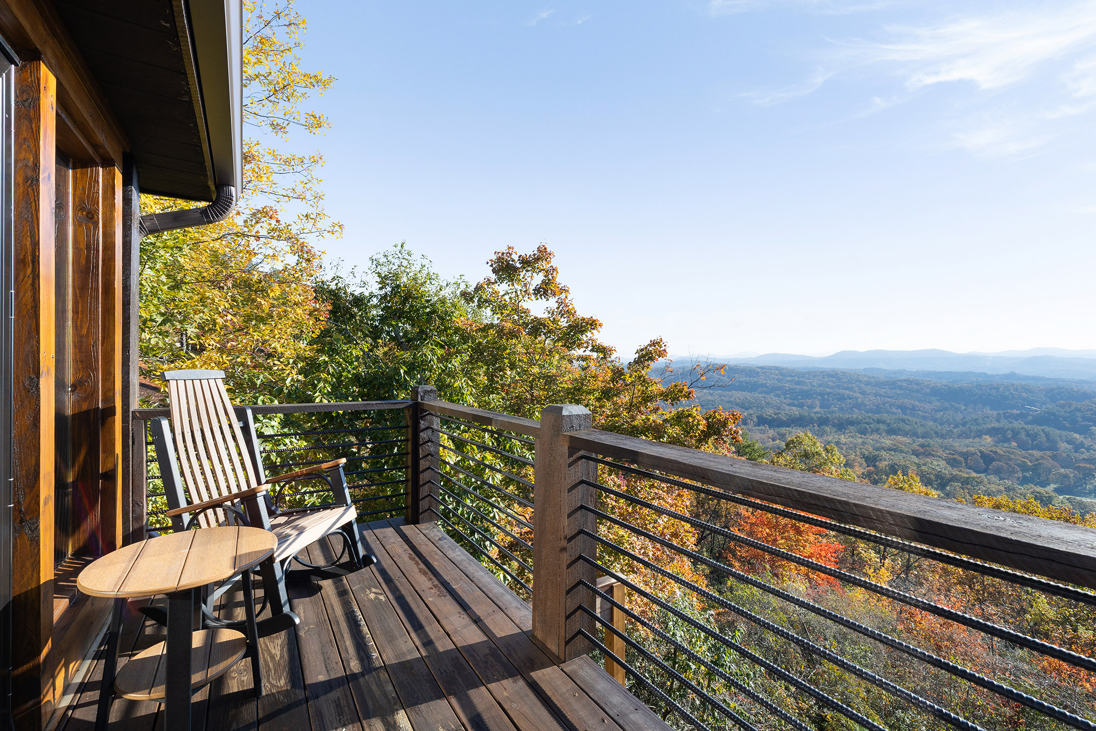  Mineral Bluff Retreat Offers Resort-caliber Outdoor Living and Sweeping Views - 物件實景