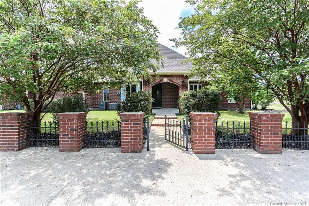 Lake Charles, Louisiana, 70611, United States, 4 Bedrooms Bedrooms, ,4 BathroomsBathrooms,Residential,For Sale,1921126