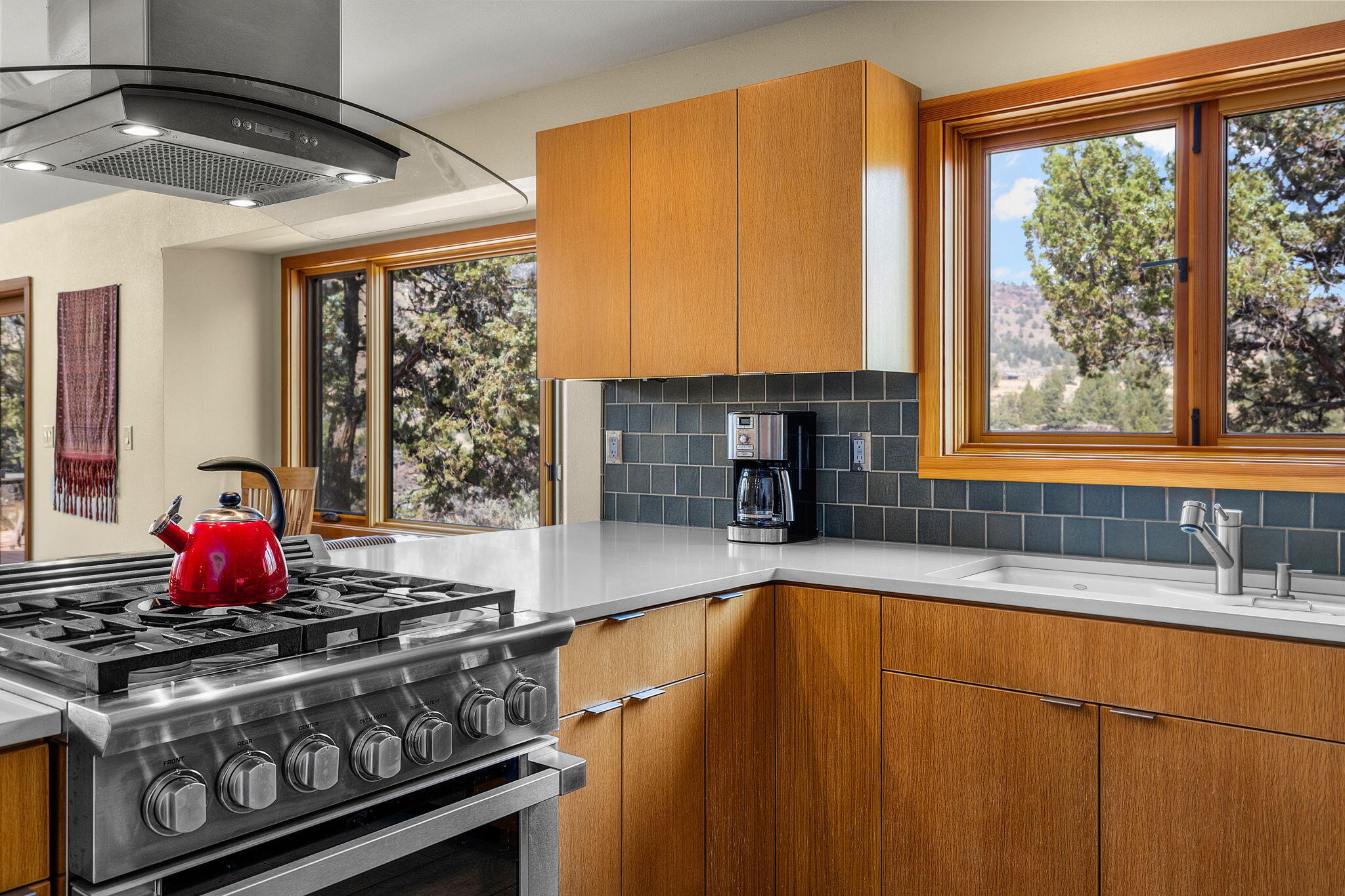9210 NE Smith Rock Loop, Terrebonne, Oregon, 97760, United States, 2 Bedrooms Bedrooms, ,3 BathroomsBathrooms,Residential,For Sale,9210 NE Smith Rock Loop,1591545