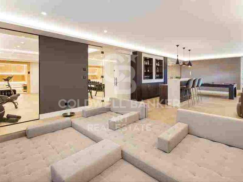 Marbella, Andalusia, ES, 5 Bedrooms Bedrooms, ,5 BathroomsBathrooms,Residential,For Sale,1819218
