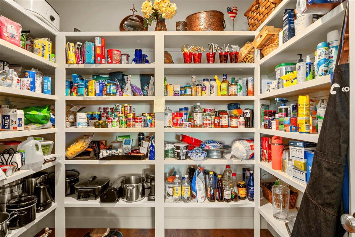 Bend, Oregon, 97703, United States, 3 Bedrooms Bedrooms, ,2 BathroomsBathrooms,Residential,For Sale,2005740